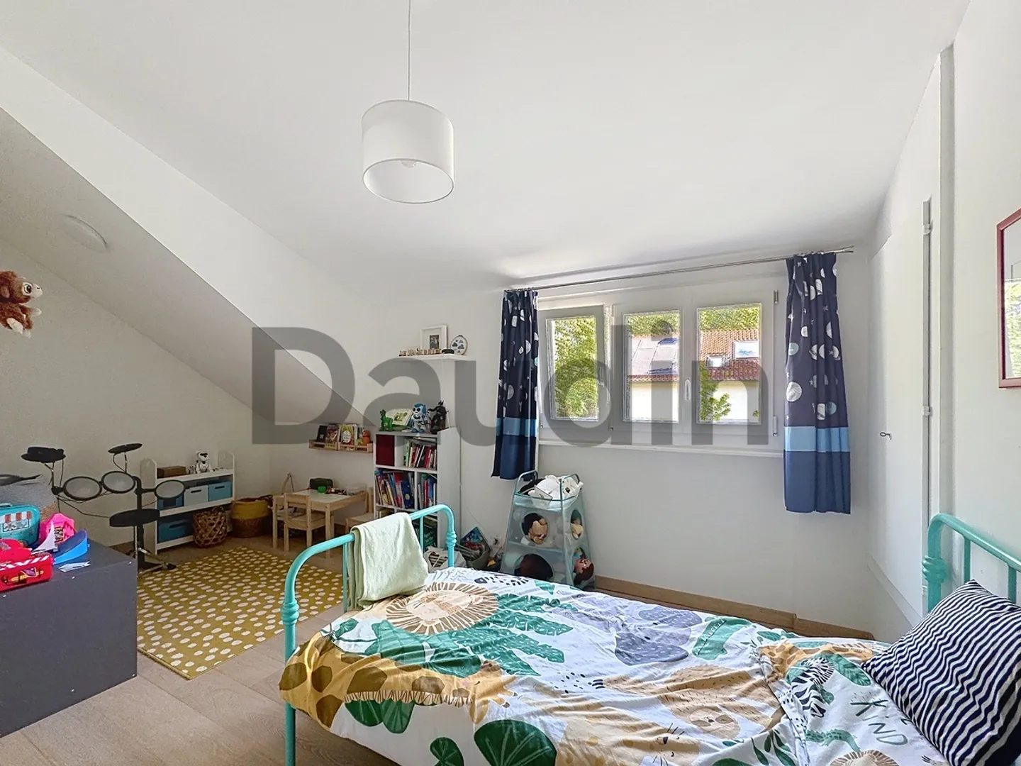 Jolie maison familiale de 9 pièces rénovée - Photo 5 sur 9