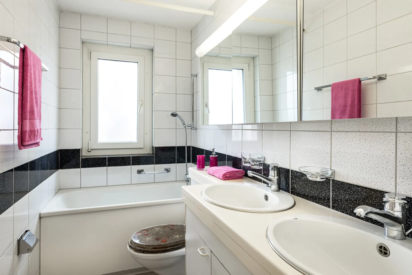 Apartment for rent - Photo 5 of 6