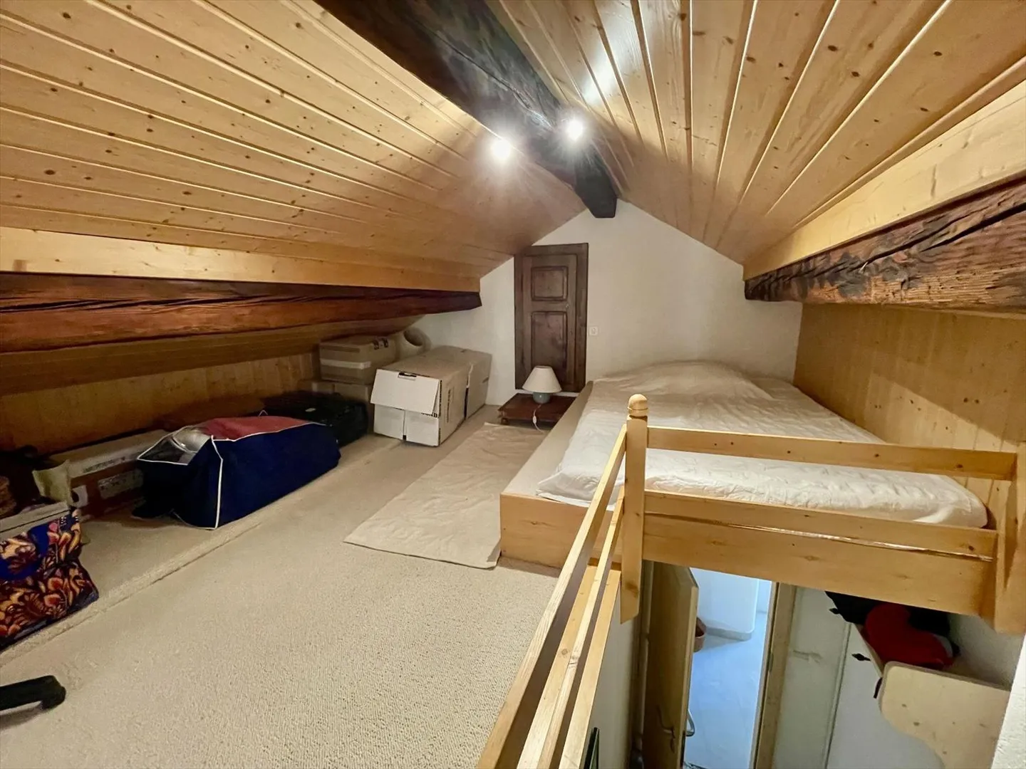 Appartamento affascinante nel cuore del vecchio villaggio - Foto 4 di 7