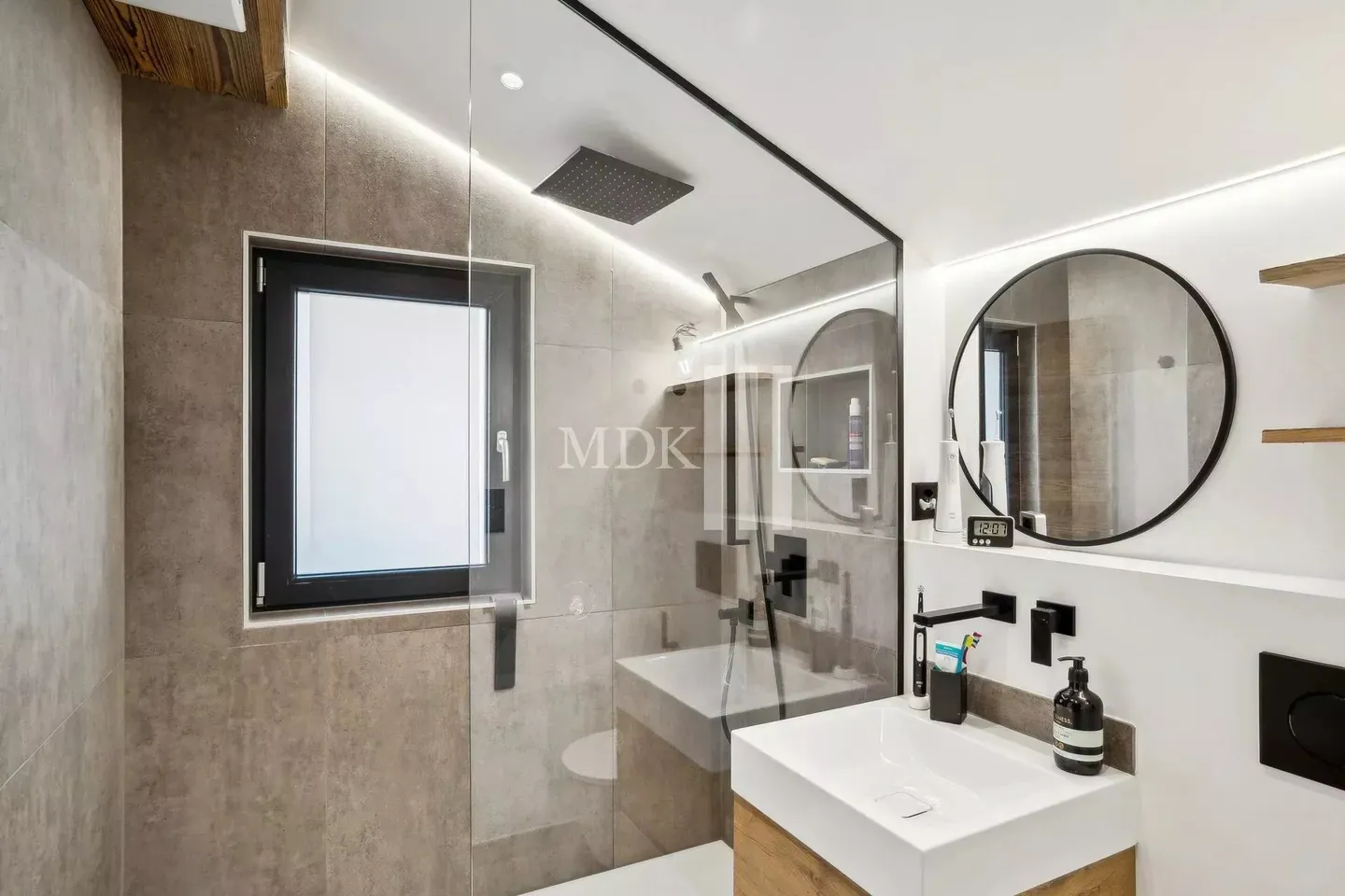 Charmant Chalet Rénové - Photo 8 sur 18