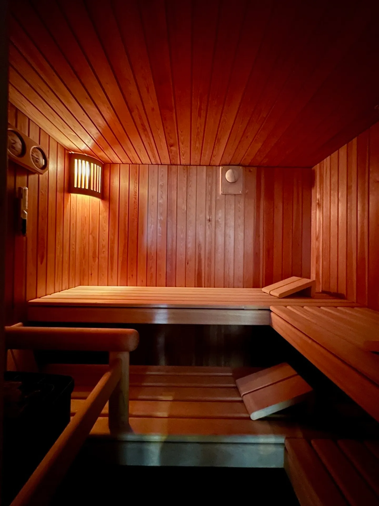 Maison de luxe avec piscine dans un emplacement de choix - Photo 19 sur 21