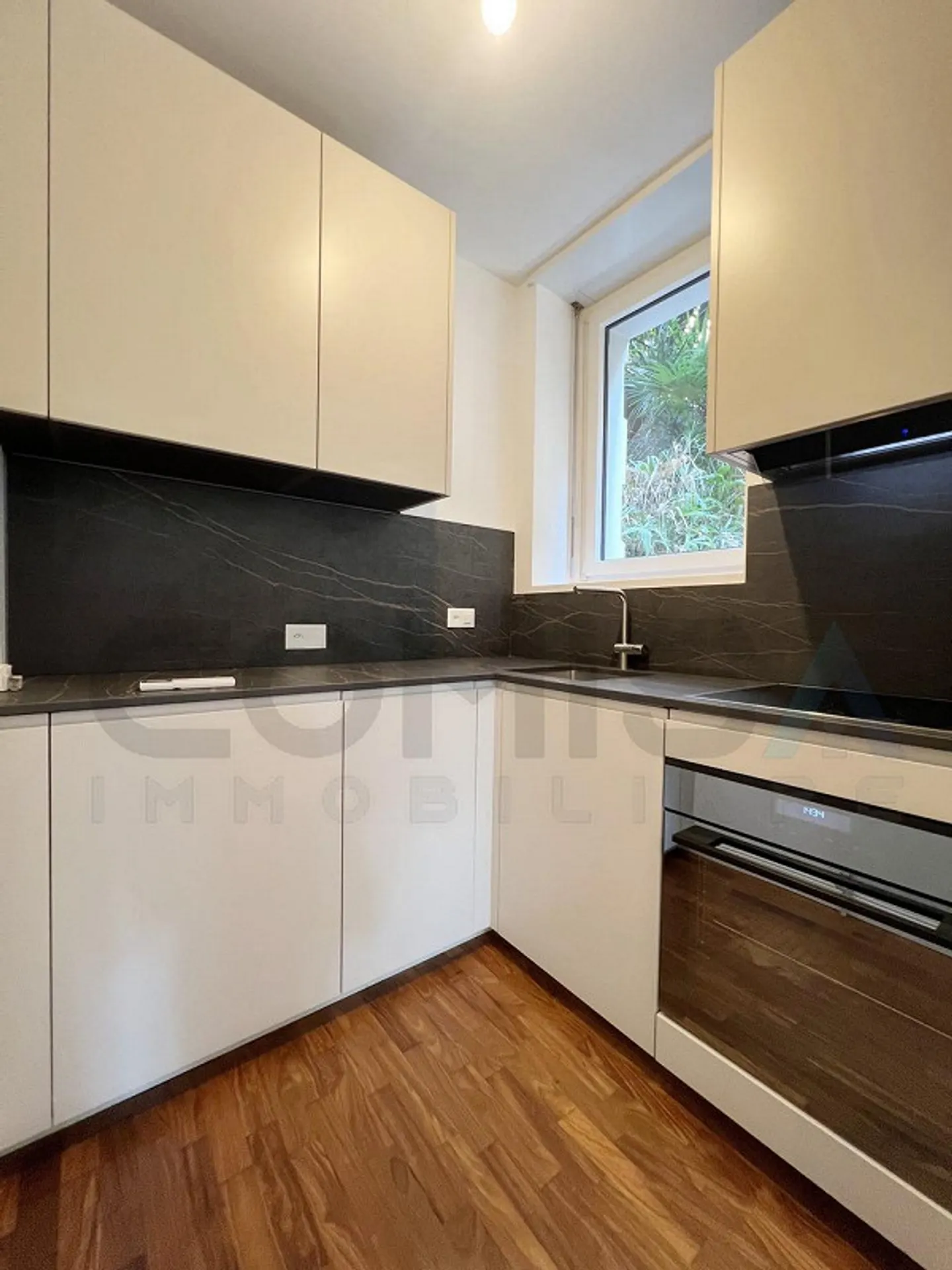 LUGANO CENTRO Appartement élégant avec jardin - Photo 16 sur 19