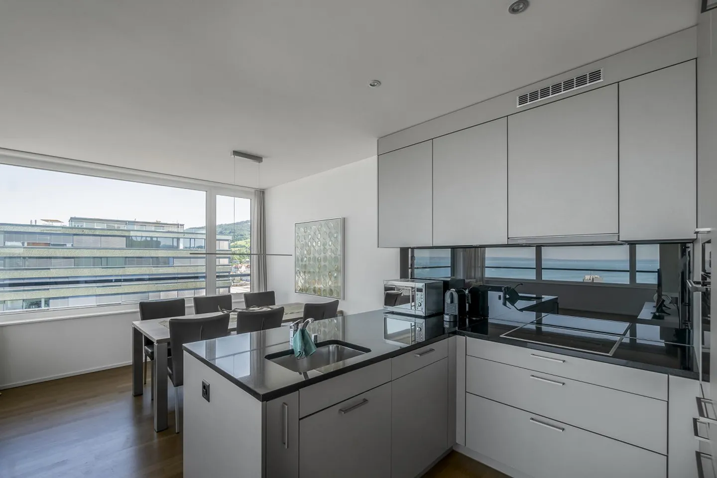 Minimum rental period 1 month - Your perfect transitional solution - Photo 4 of 8
