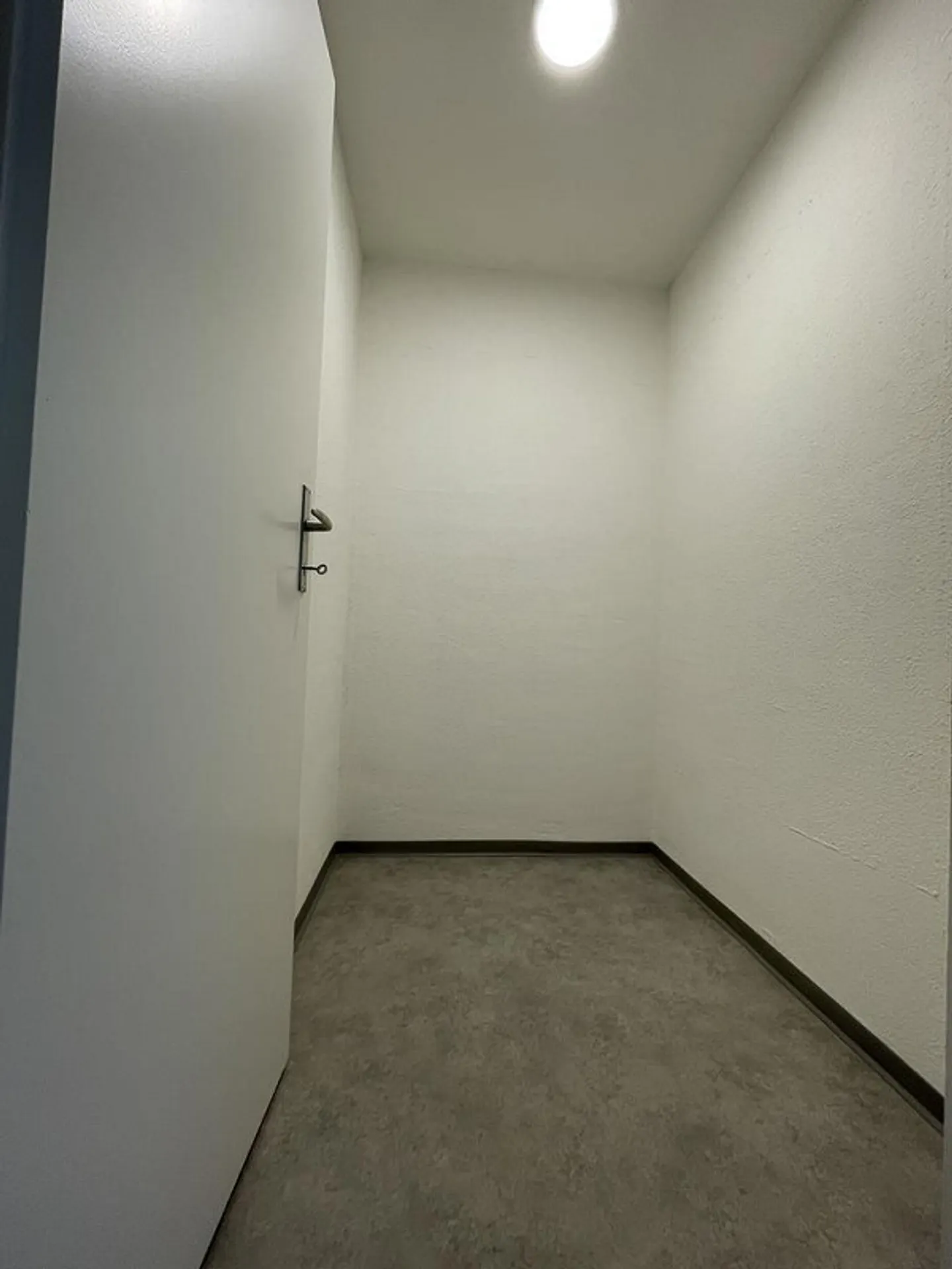 Vivere centralmente a Urdorf - Foto 6 di 8