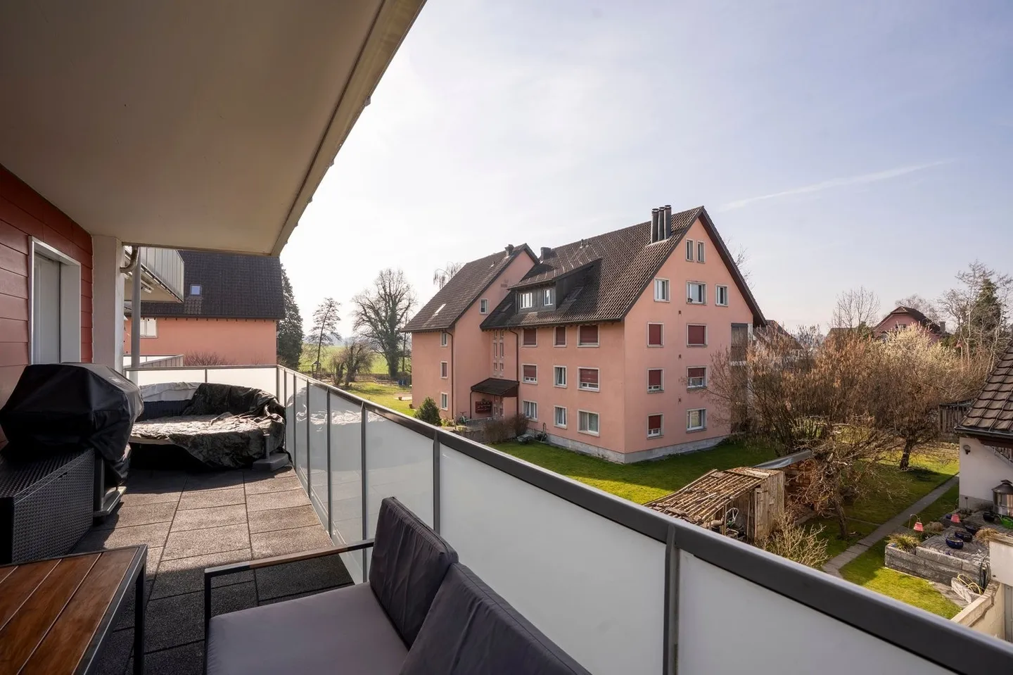 Modern 4.5-room apartment with spacious balcony - Photo 10 of 10