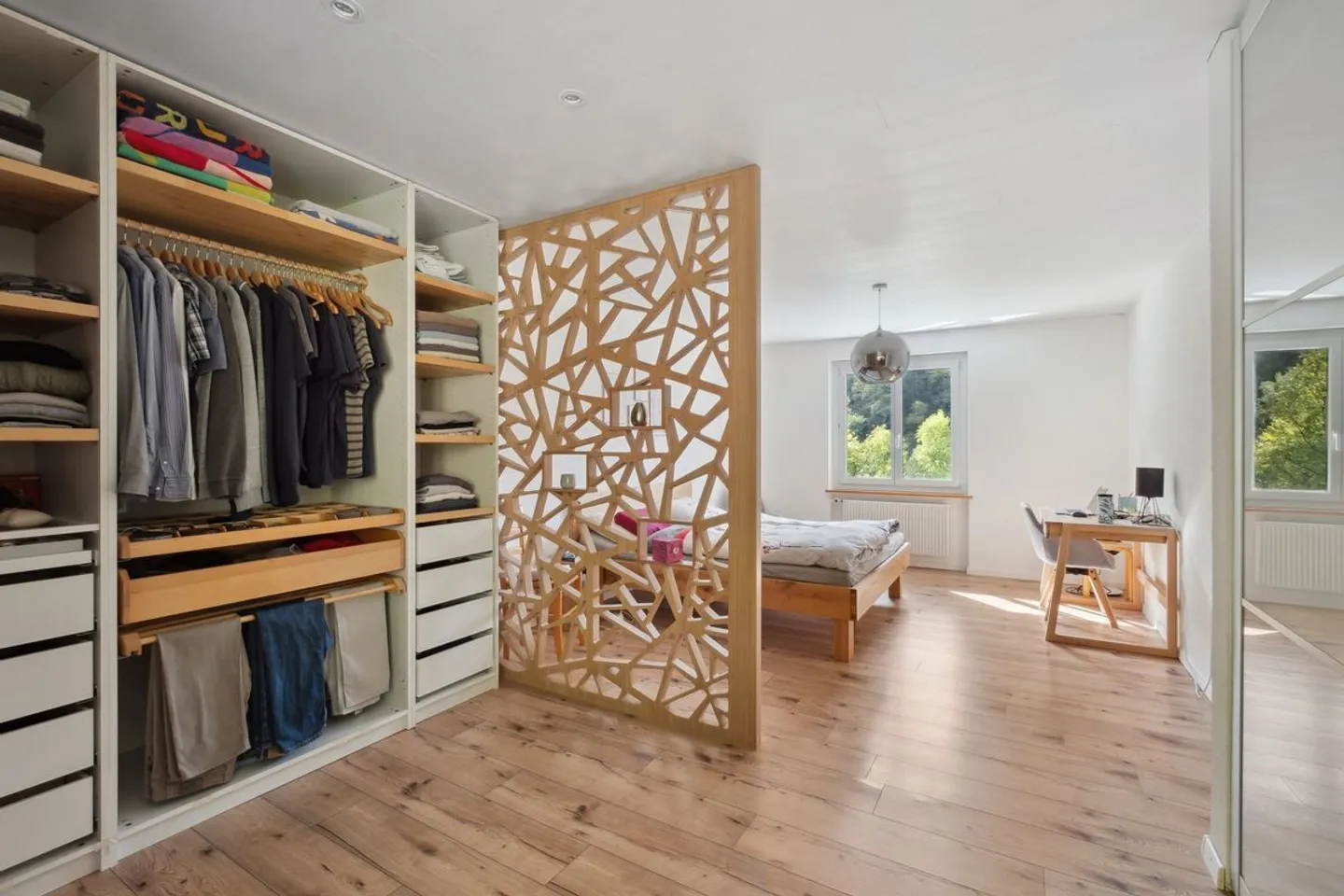 Magnificent detached house in a quiet location - Photo 4 of 6