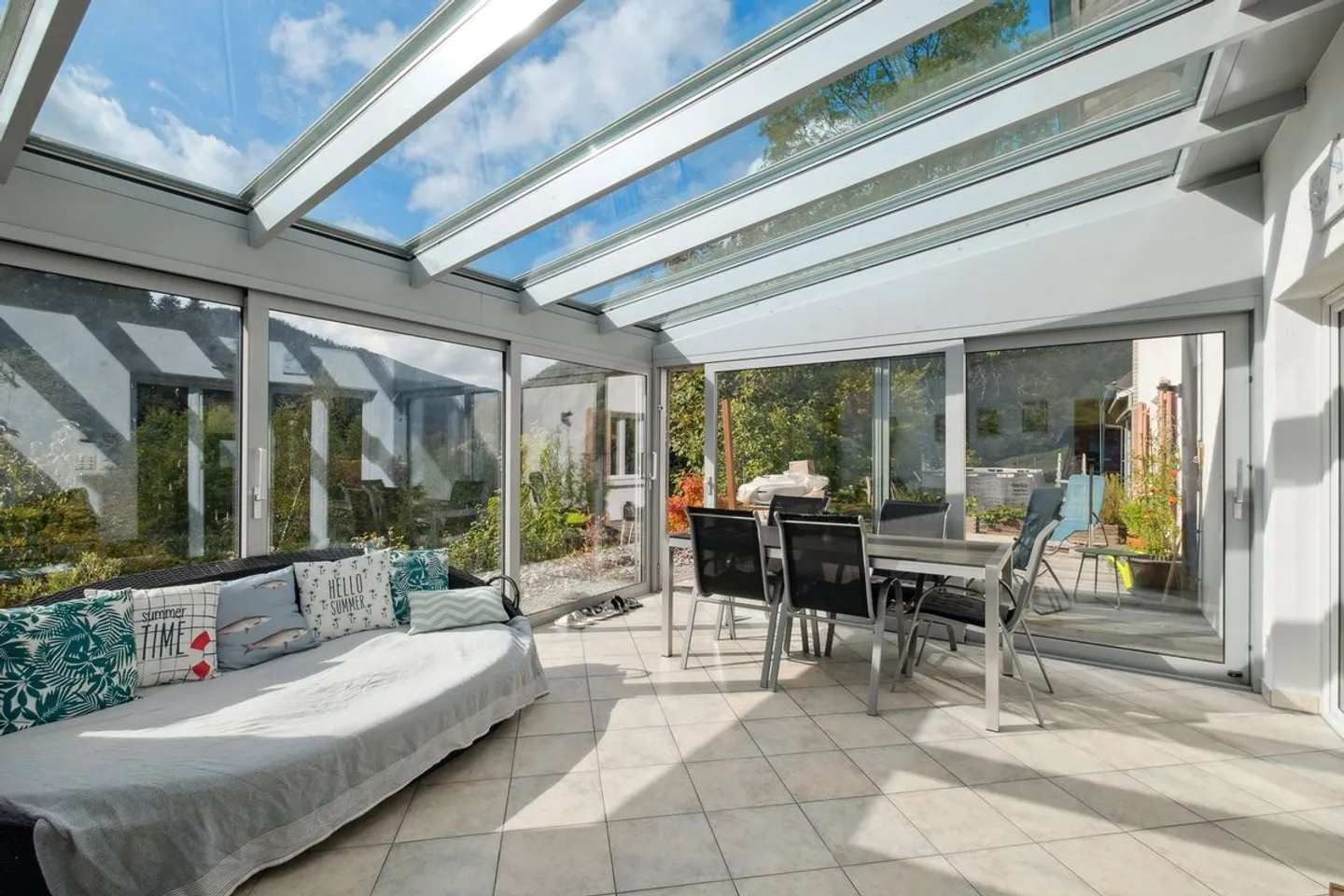 Magnificent detached house in a quiet location - Photo 5 of 6