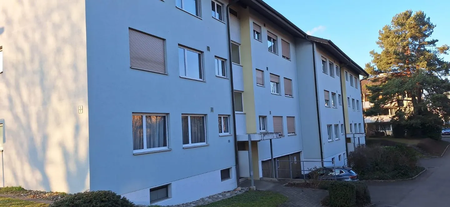 3.5 Zimmerwohnung in Dällikon - Photo 2 of 3