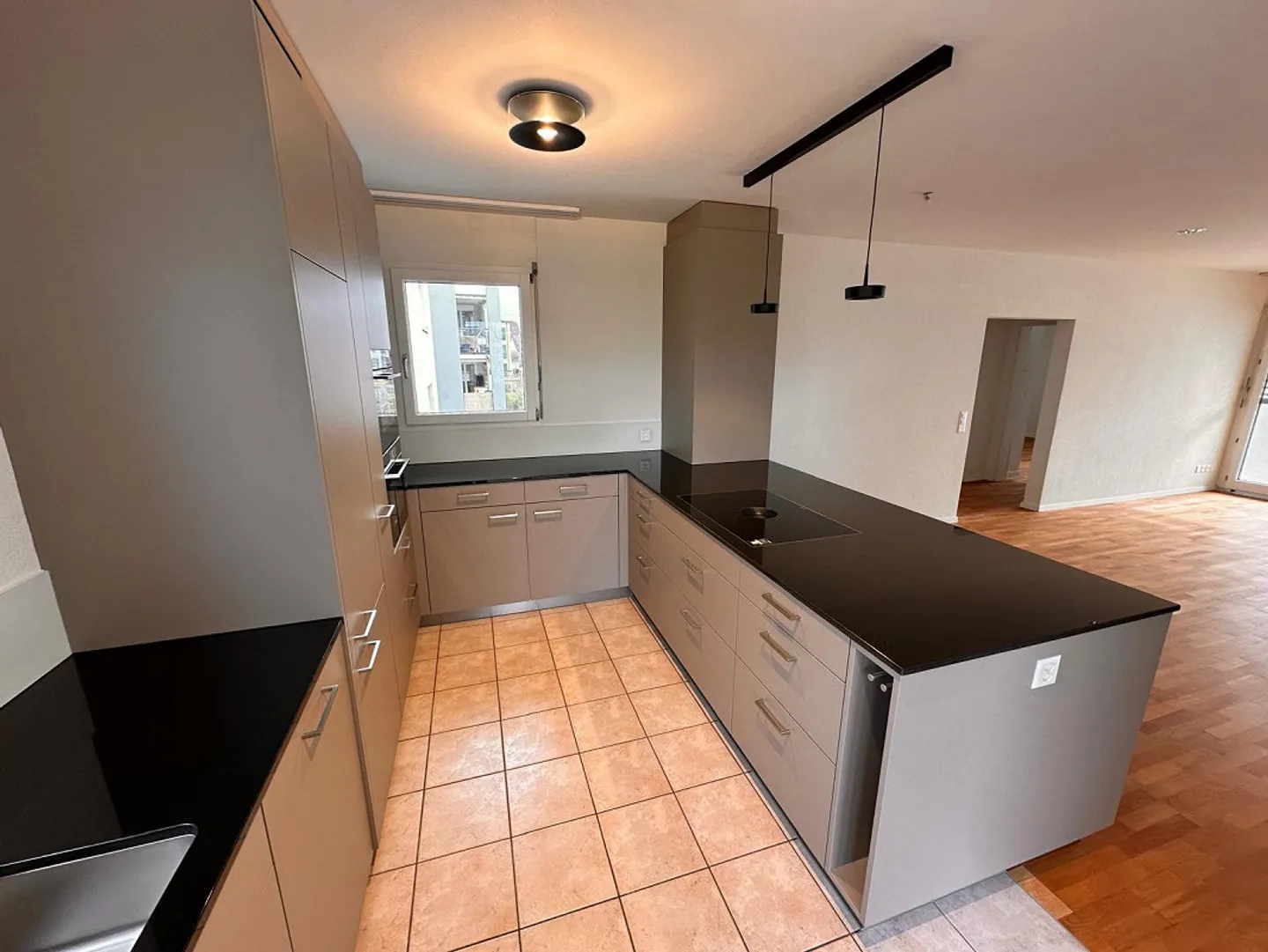 Zentrumswohnung mit Balkonen - Foto 2 von 4