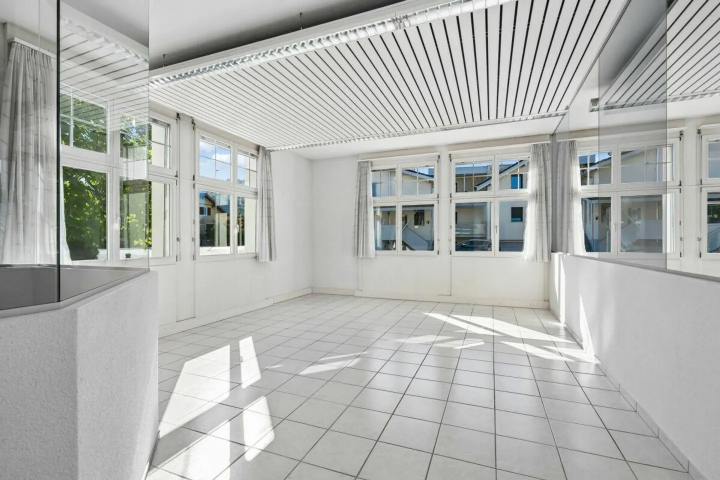 Spazio per la tua azienda - Foto 2 di 12