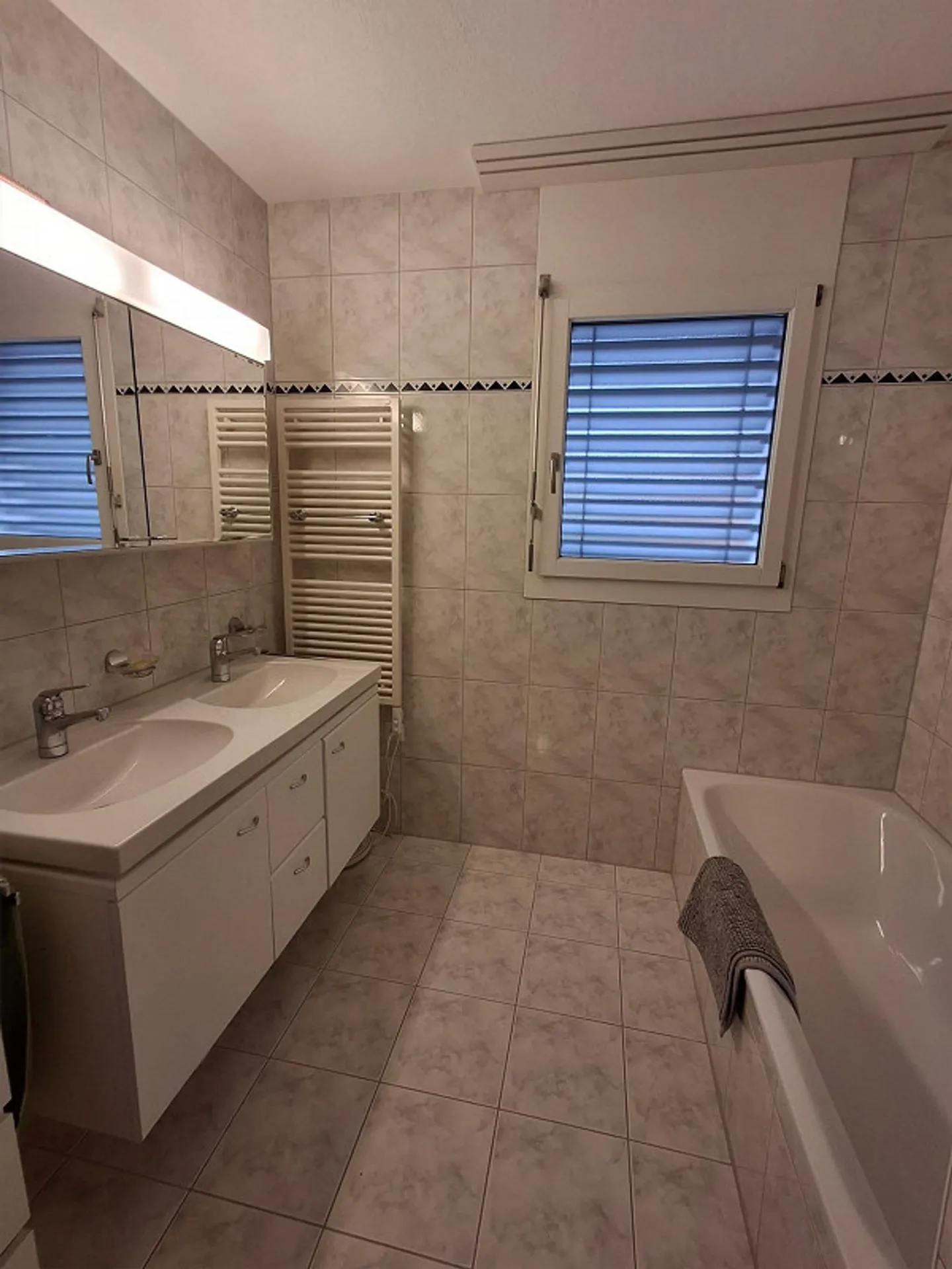 Zentrumswohnung mit Balkonen - Foto 3 von 4