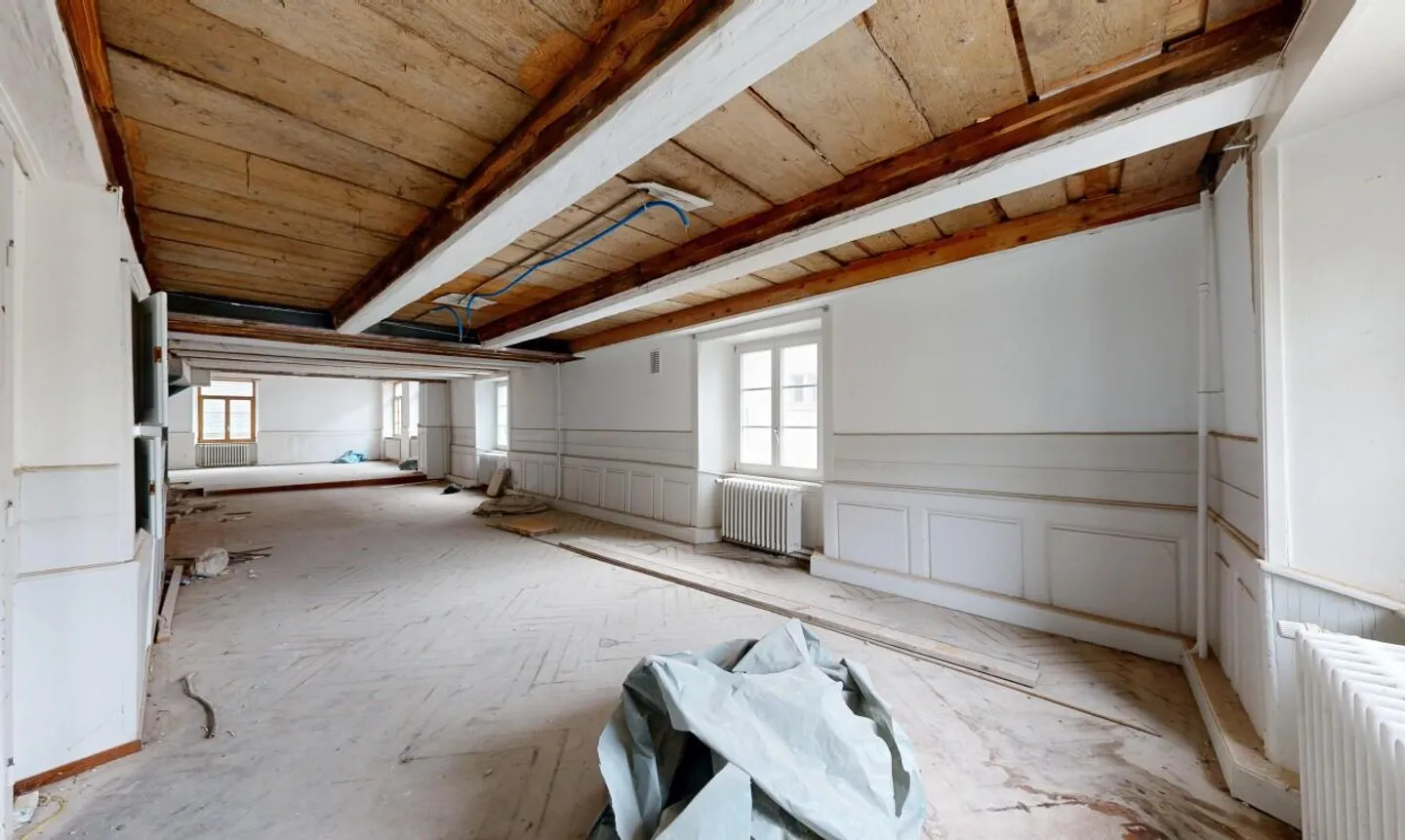 Investment Building - Possibility to create 5 lots for 360m2 net - Photo 8 of 11