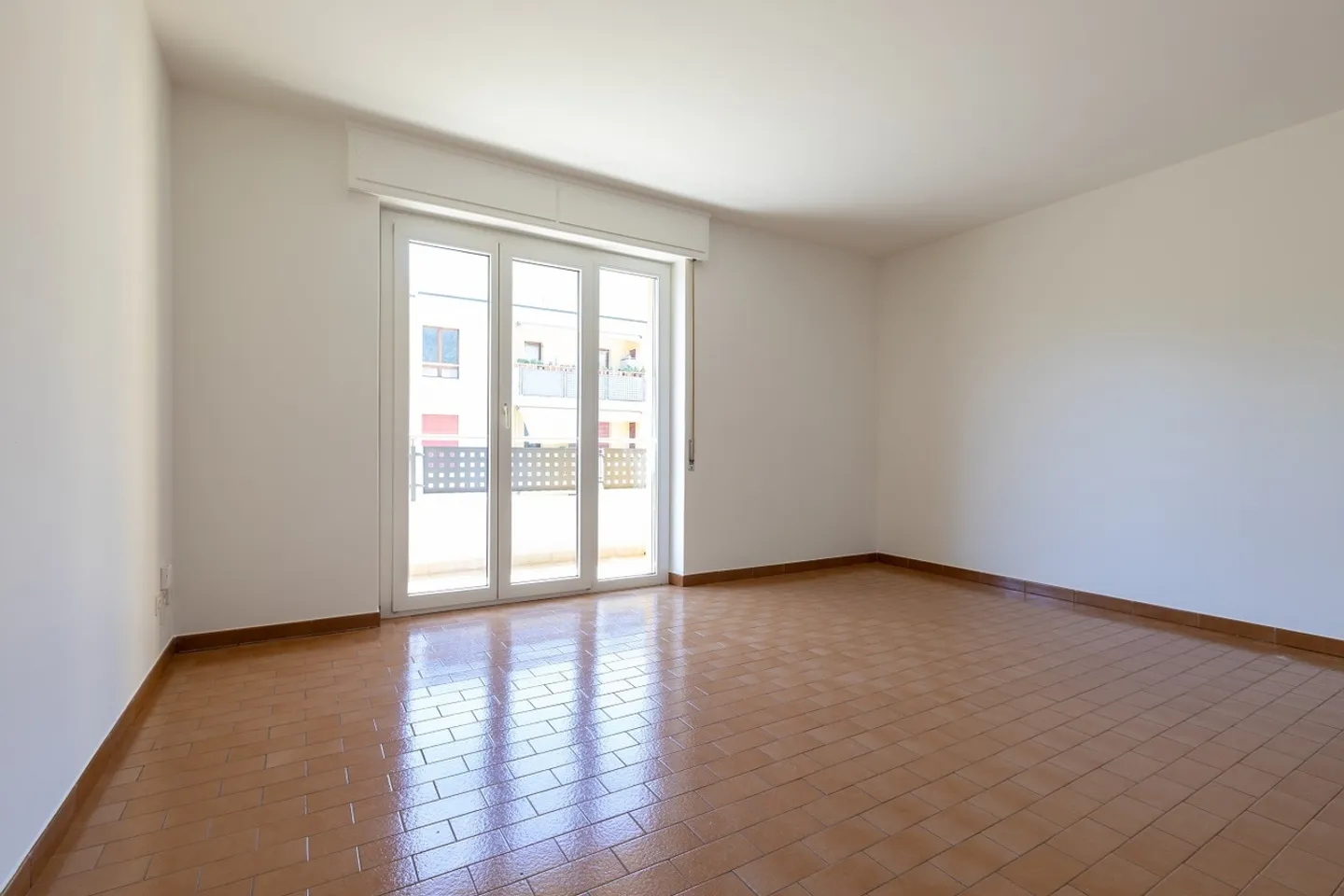 SEMENTINA, Wir vermieten eine 2½-Zimmer-Wohnung - Foto 2 von 9