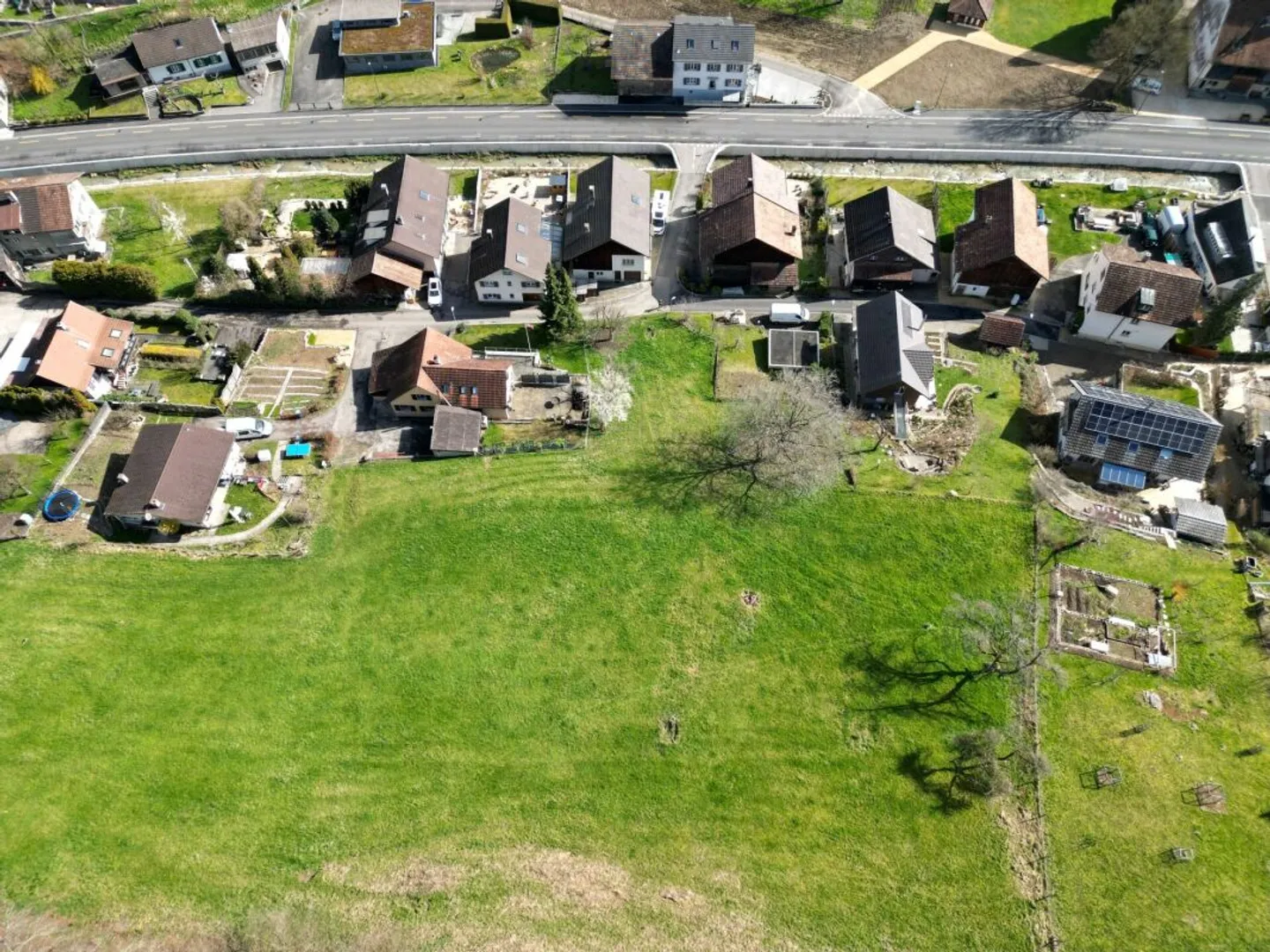 Terrain spacieux à Reigoldswil - sans obligation architecturale ! - Photo 3 sur 3
