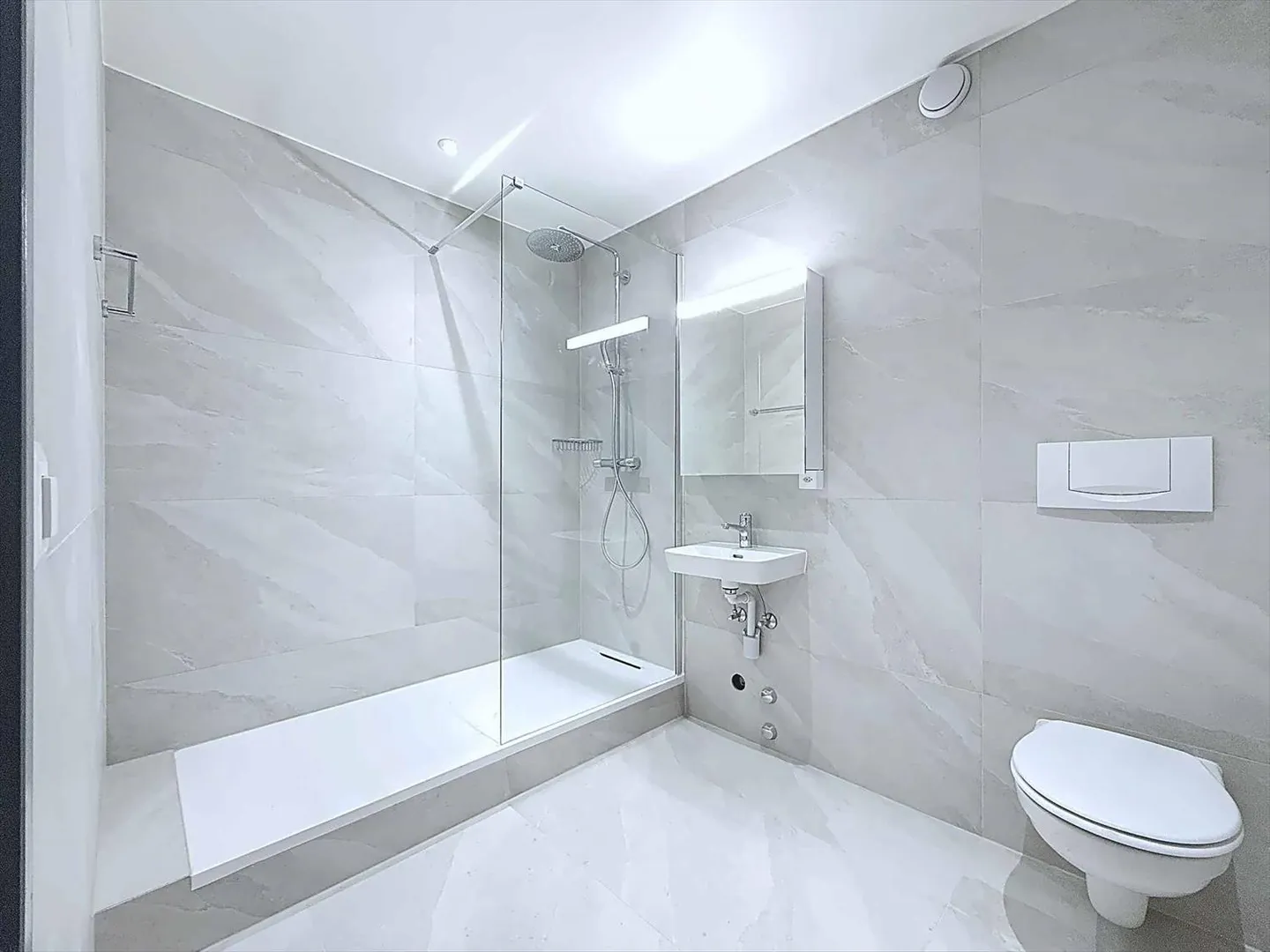 Appartamento 3,5 camere ristrutturato con gusto - Foto 10 di 11