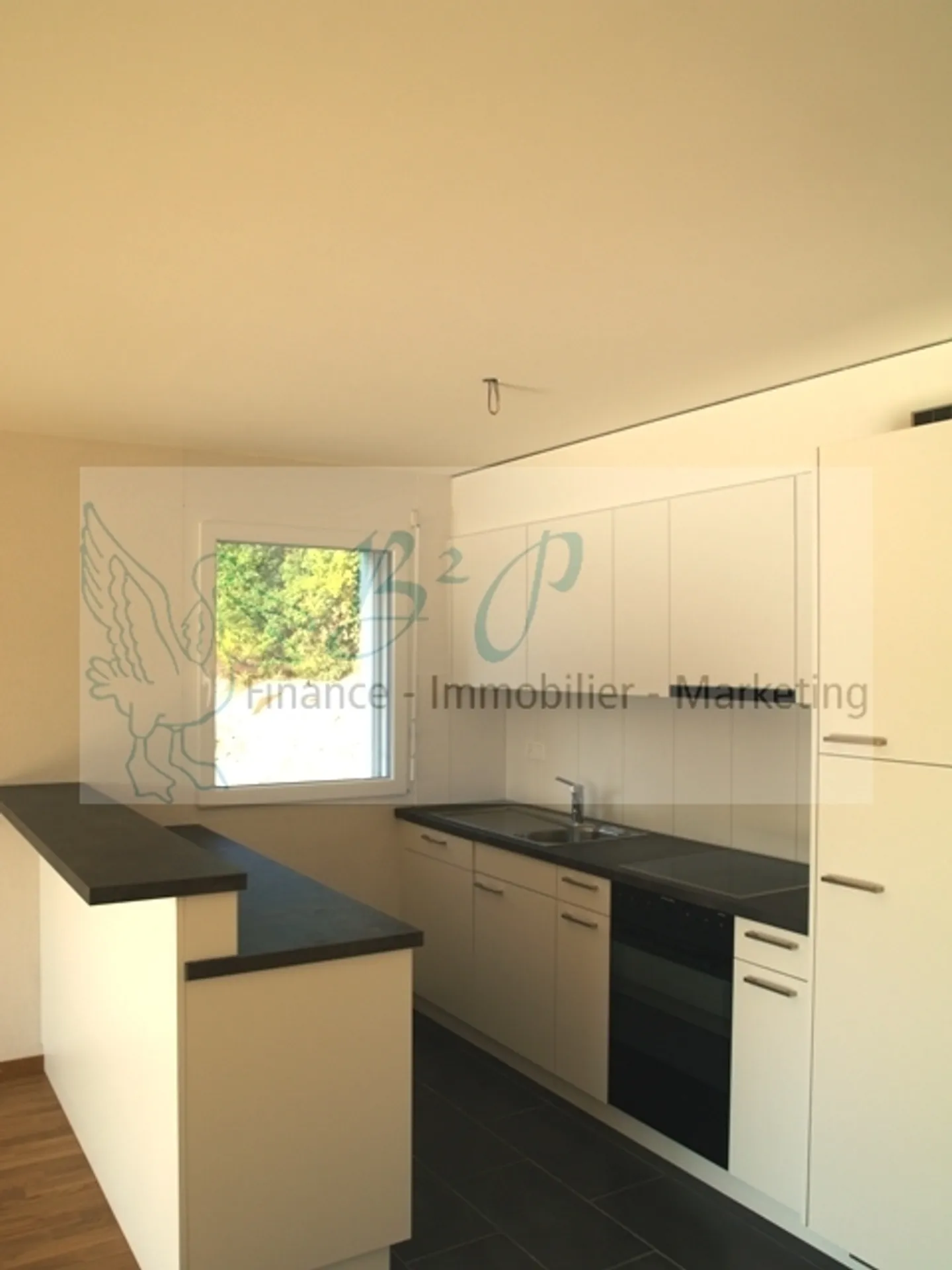 Beautiful and spacious 5.5-room apartment for rent in Boudry! - Photo 5 of 12