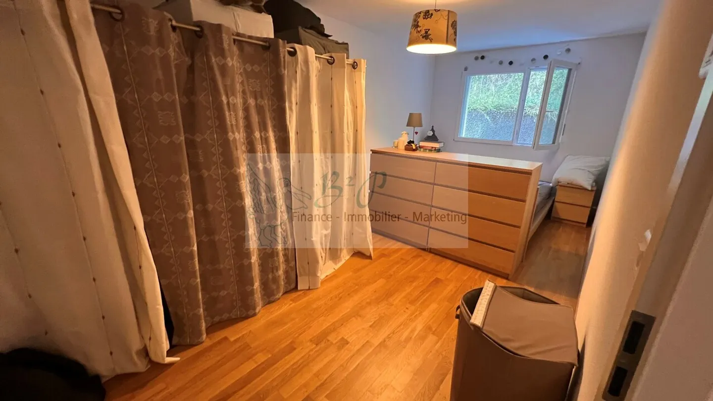 Beautiful and spacious 5.5-room apartment for rent in Boudry! - Photo 8 of 12