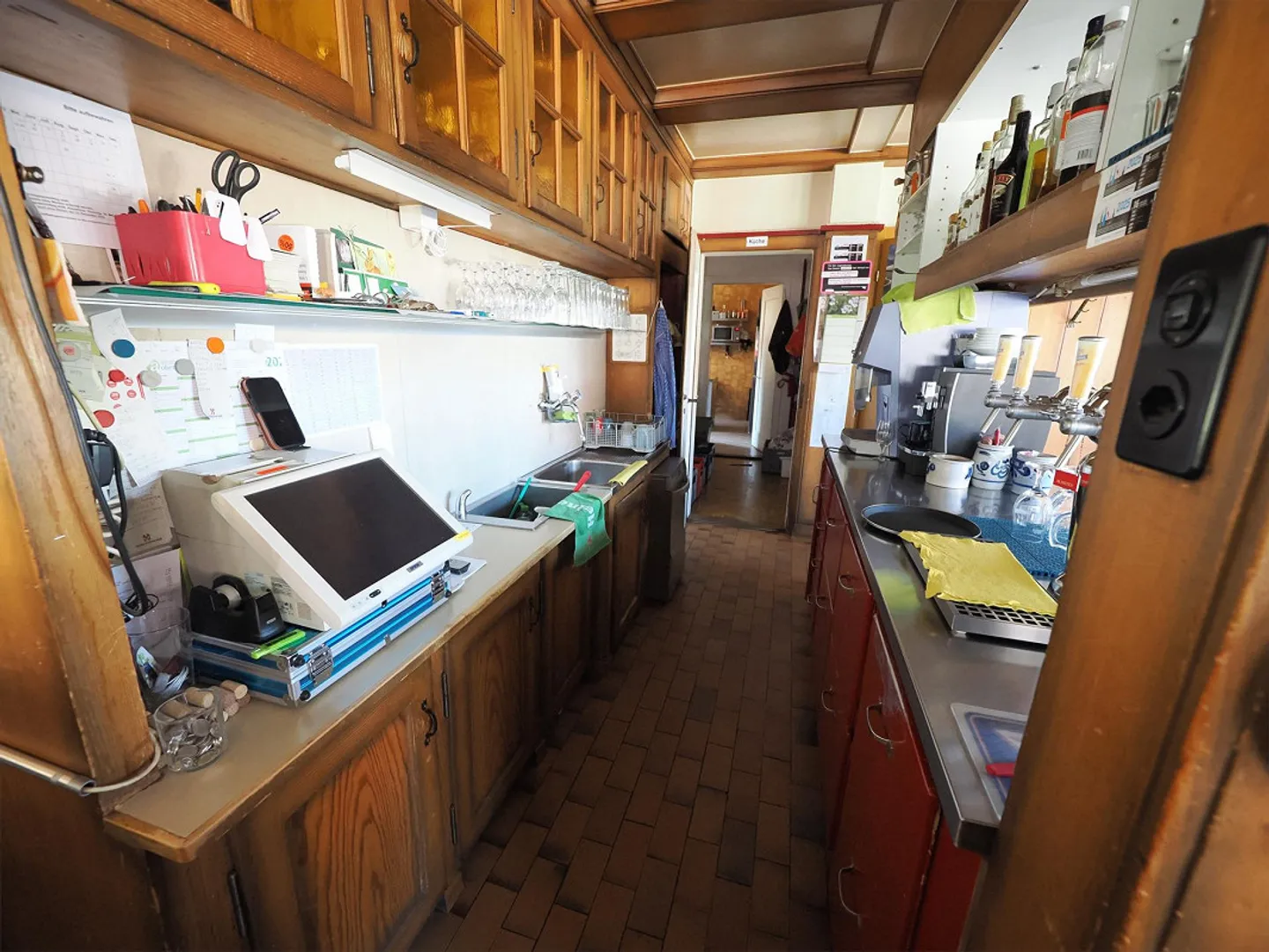 Ristorante affascinante con componente residenziale e potenziale di sviluppo a Bleienbach - Foto 8 di 30