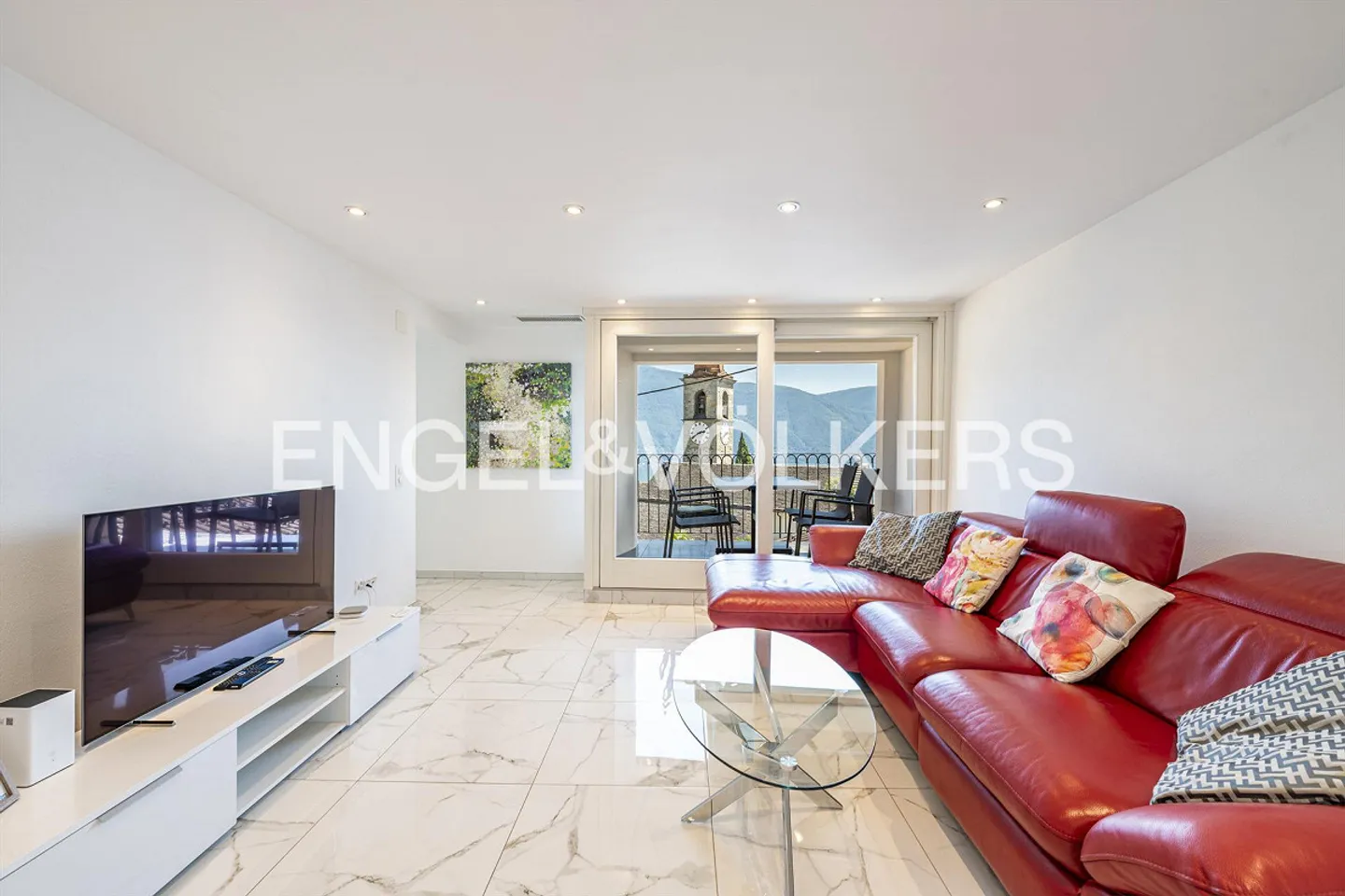 Charming Attic with Panoramic View (1a) - Photo 4 of 10