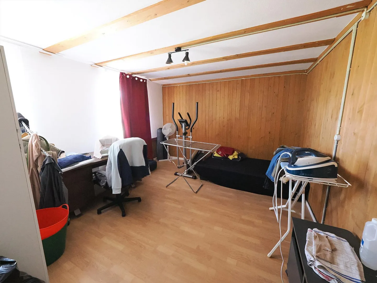Ristorante affascinante con componente residenziale e potenziale di sviluppo a Bleienbach - Foto 19 di 30