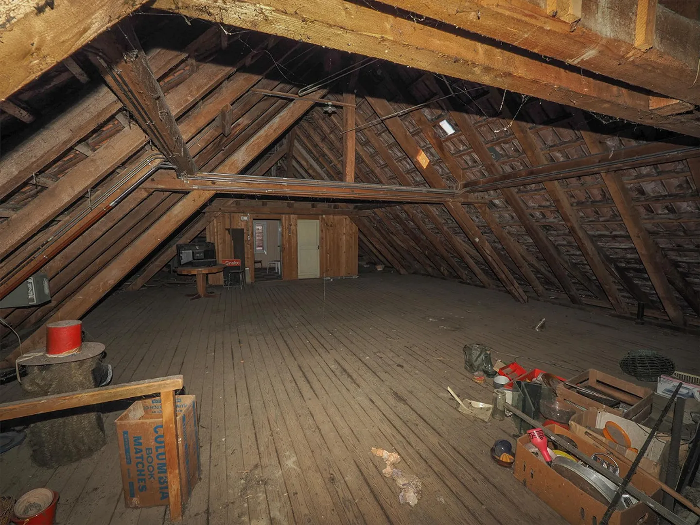 Ristorante affascinante con componente residenziale e potenziale di sviluppo a Bleienbach - Foto 29 di 30