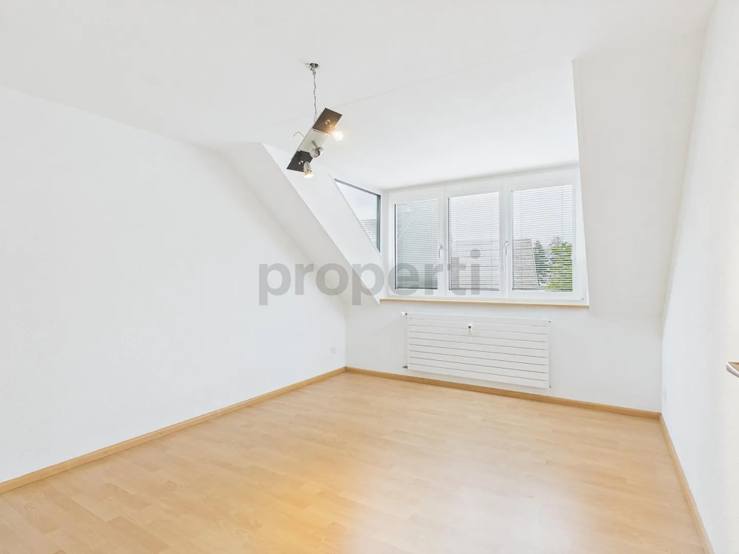 Luminoso appartamento duplex di 4,5 stanze a Sissach - Foto 6 di 12