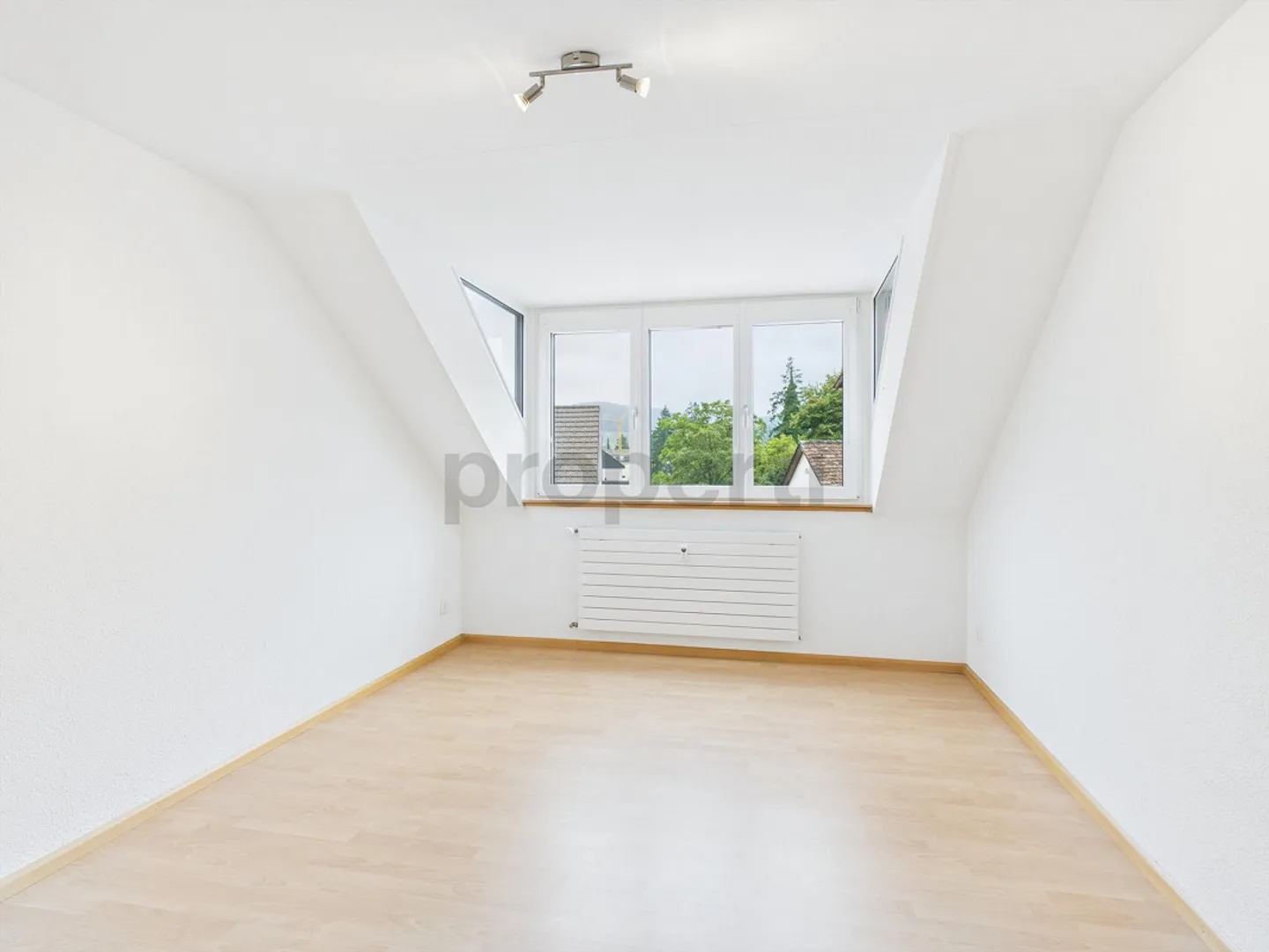 Luminoso appartamento duplex di 4,5 stanze a Sissach - Foto 7 di 12