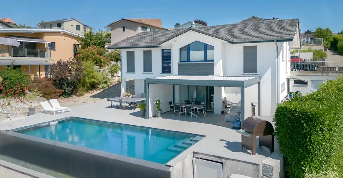 Payerne, à vendre, villa individuelle, moderne de 250 m2 avec piscine - Photo 3 of 12