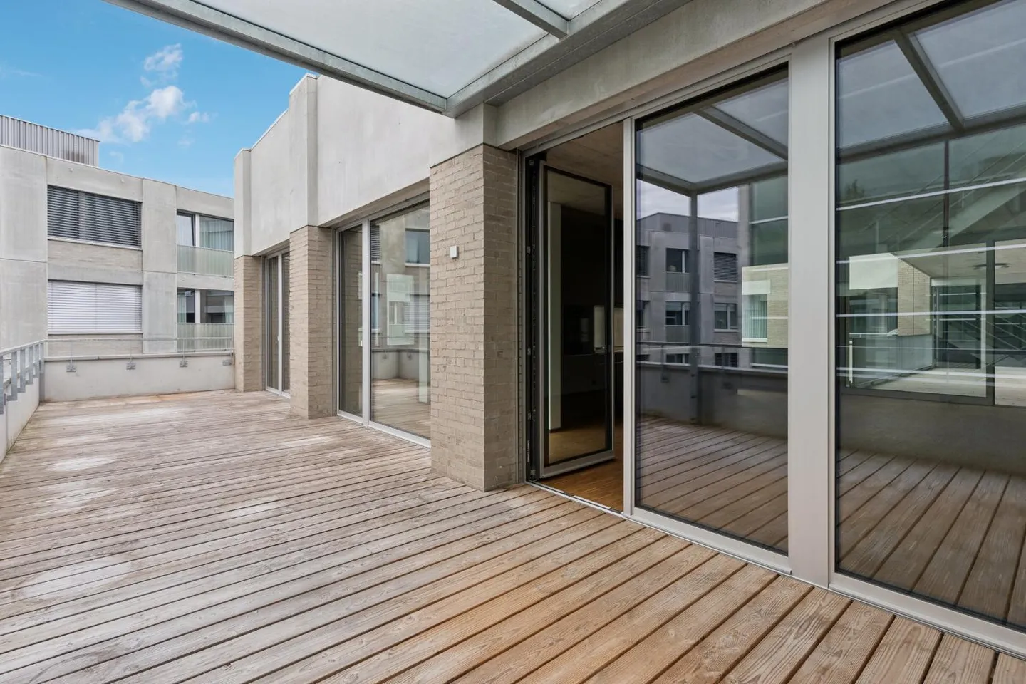 Stylish Loft in Urban Emmenbrücke - Photo 5 of 5