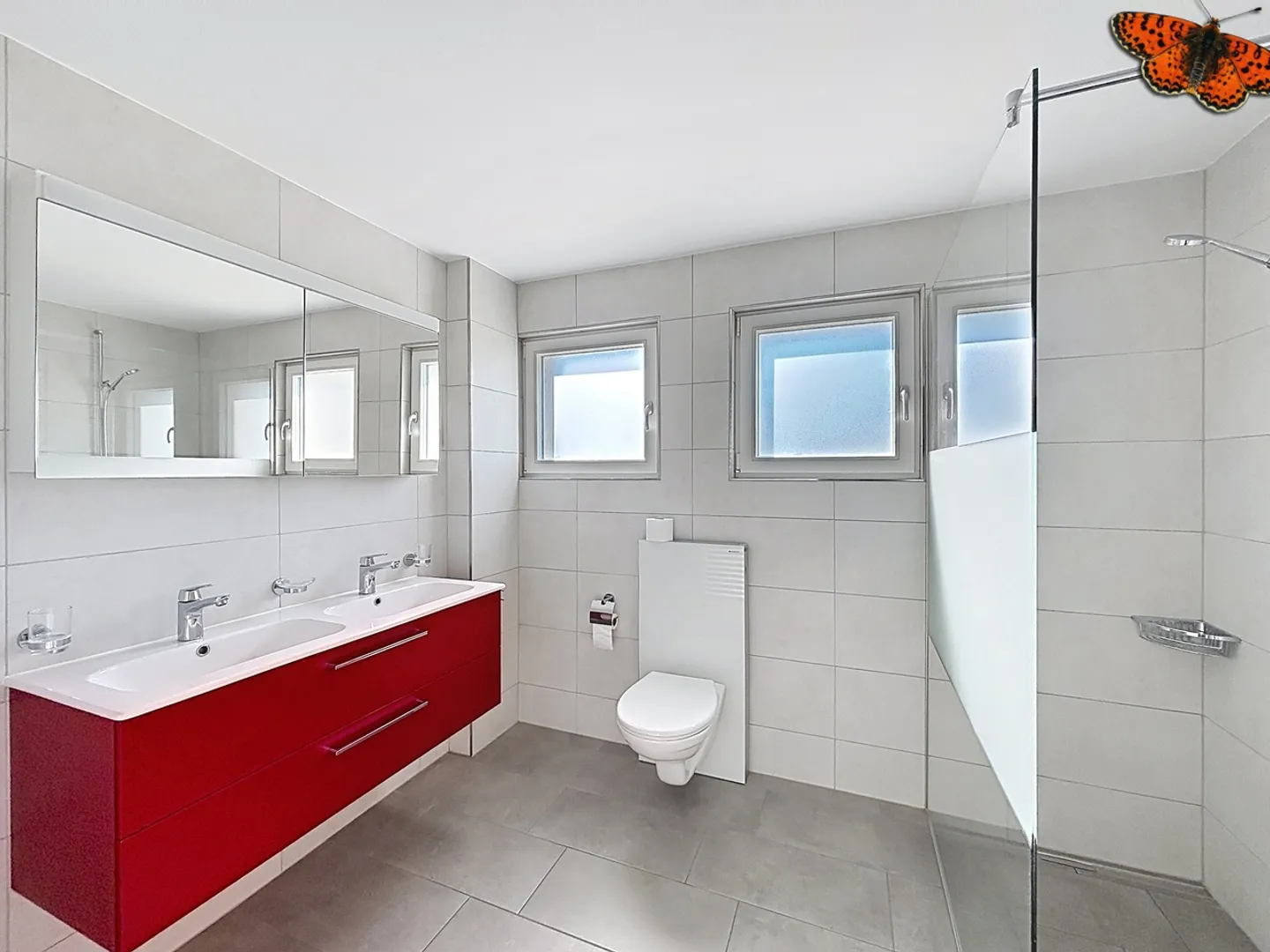 OPPORTUNITÀ A VUADENS: Casa con 2 appartamenti su grande terreno - Foto 12 di 21