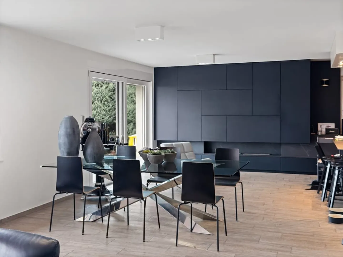 Magnifica villa indipendente di 5,5 locali con vista lago - Foto 6 di 13