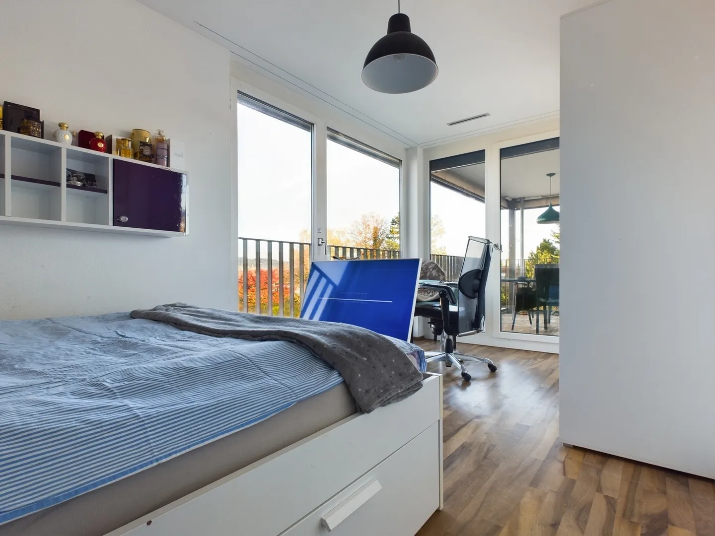 APPARTAMENTO 4½ LOCALI A HORGEN (ZH), ARREDATO - Foto 6 di 12