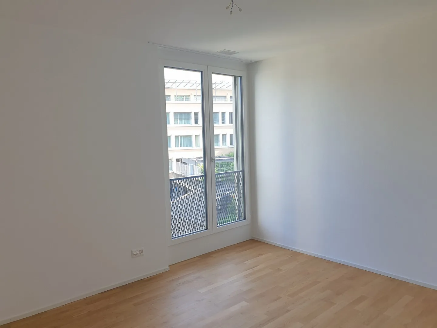 Coole sonnige 3.5 Zi-Wohnung an optimaler Lage mit super Wohnkomfort - Foto 10 von 11