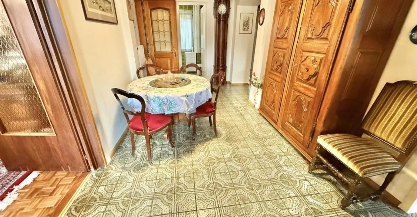 For sale in Buix rental house with 3 apartments - Photo 7 of 13
