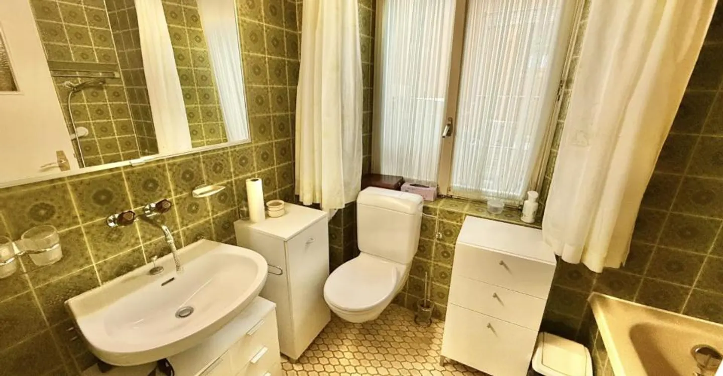 For sale in Buix rental house with 3 apartments - Photo 12 of 13