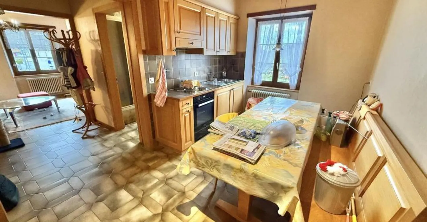 For sale in Buix rental house with 3 apartments - Photo 13 of 13