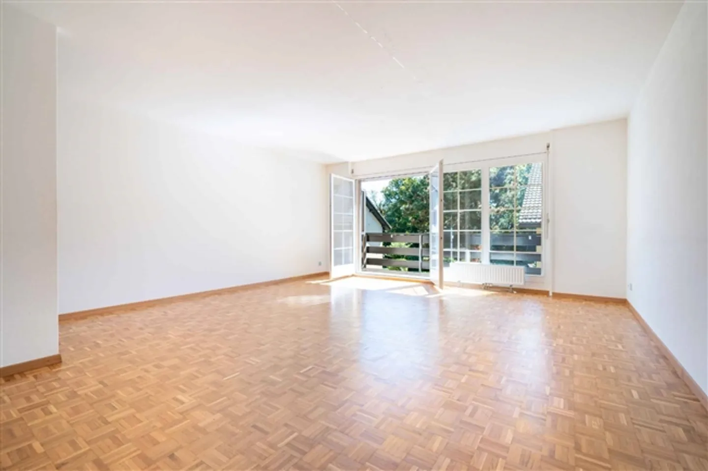 Apartment for sale - Photo 2 of 8