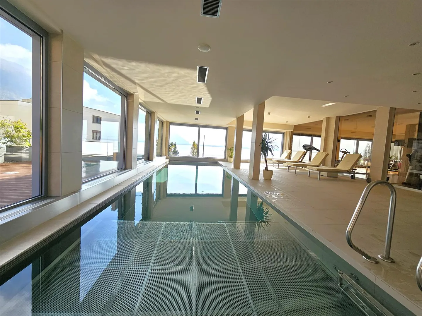 Prächtiges 2.5-Zimmer-Lake-View-Apartment im Zentrum von Montreux - Foto 1 von 13