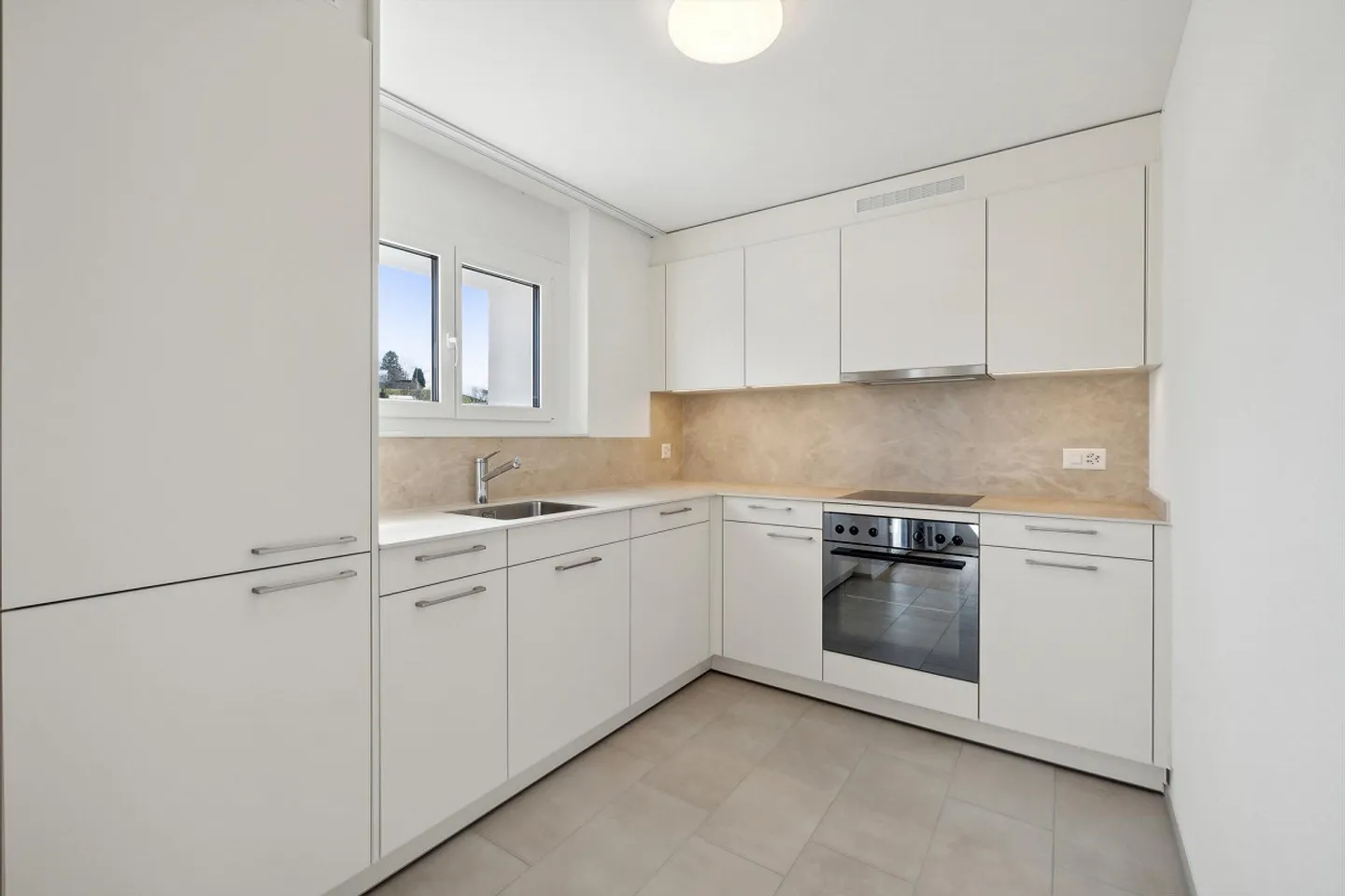 Topmoderne Wohnung in einem attraktiven Quartier - Photo 1 of 12