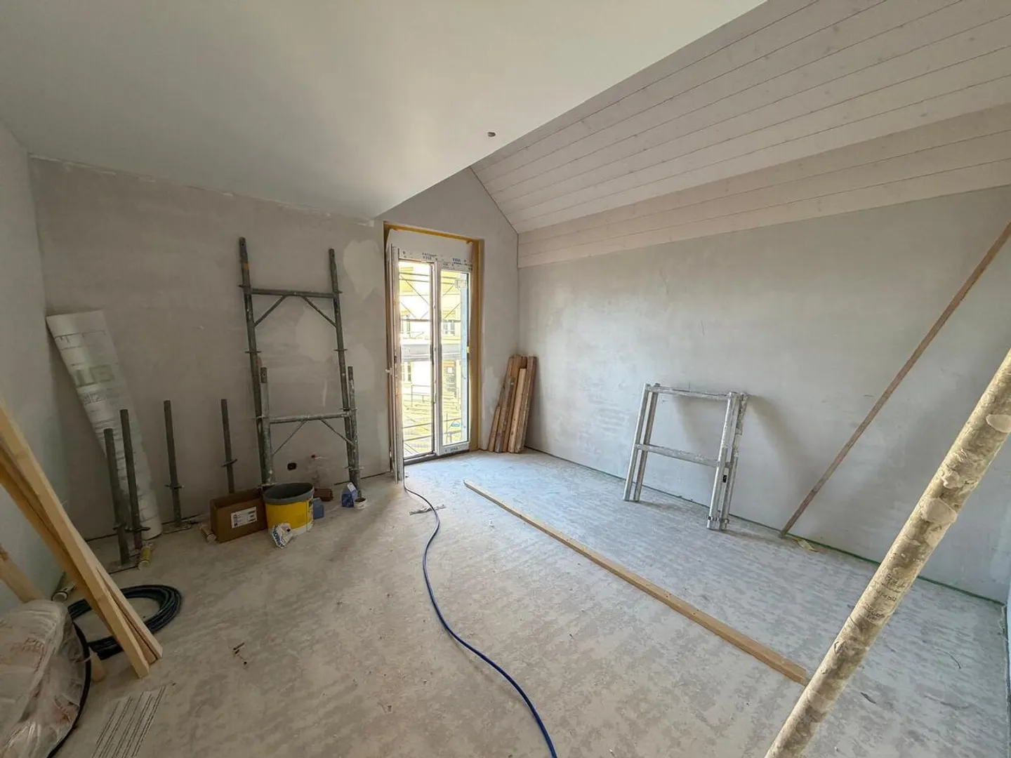 Renovated 3.5-room apartment on the 1st floor - Photo 3 of 6