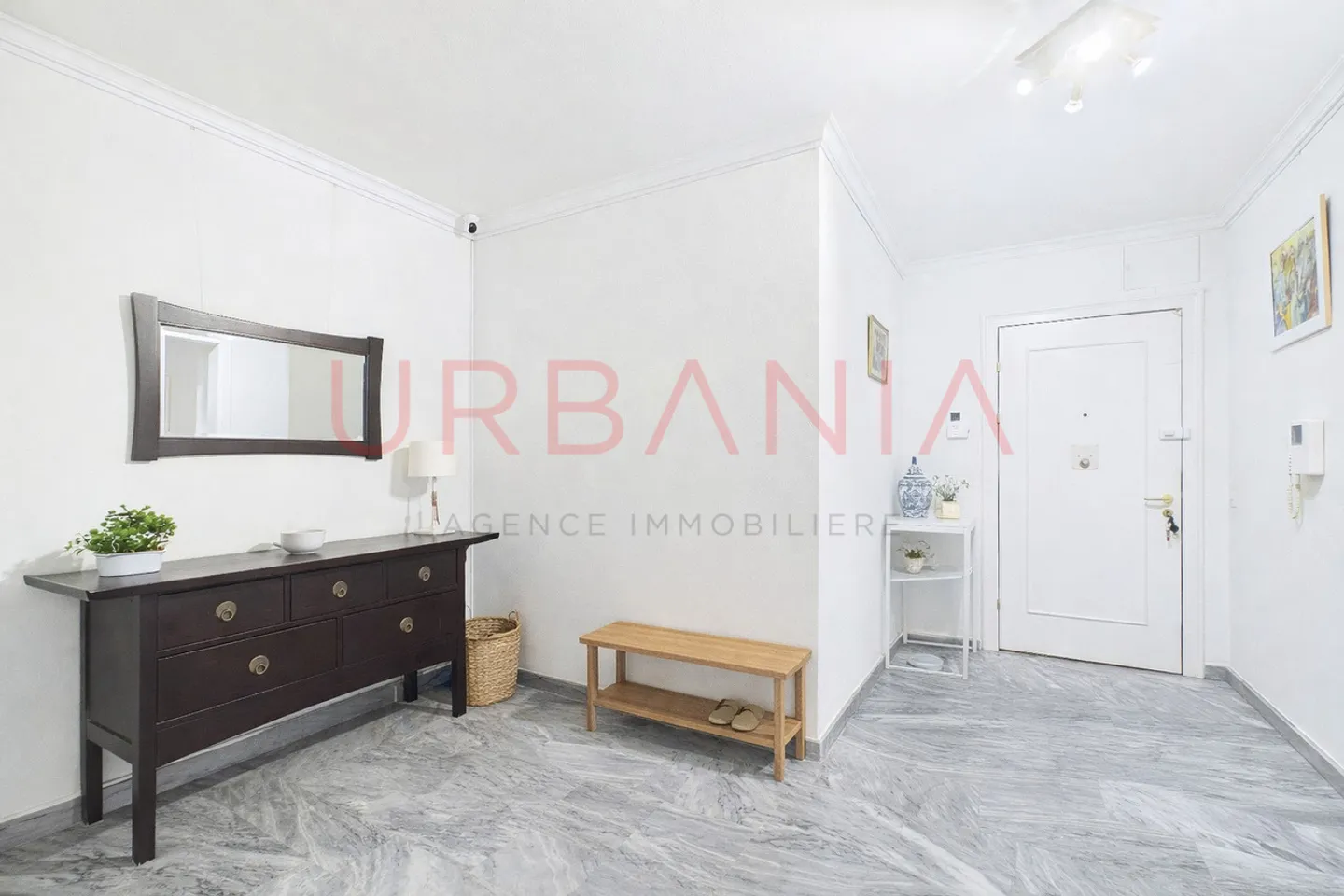 6-room apartment - Photo 10 of 11