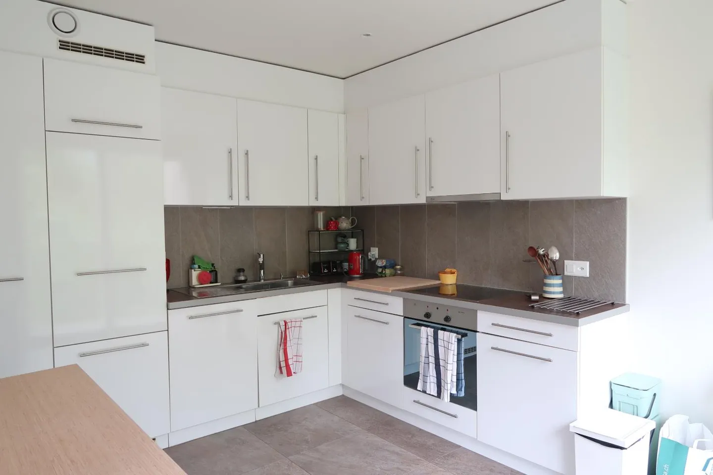 6-room apartment - Photo 7 of 10