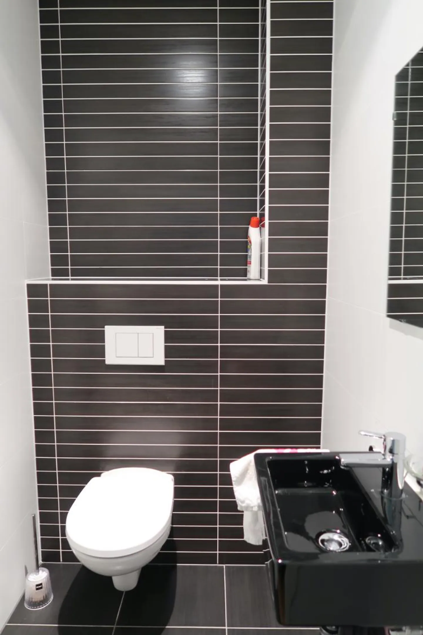 6-room apartment - Photo 10 of 10