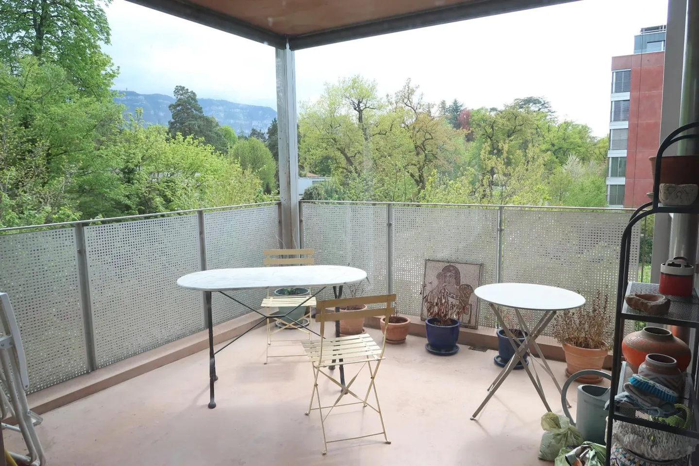 6-room apartment - Photo 3 of 10