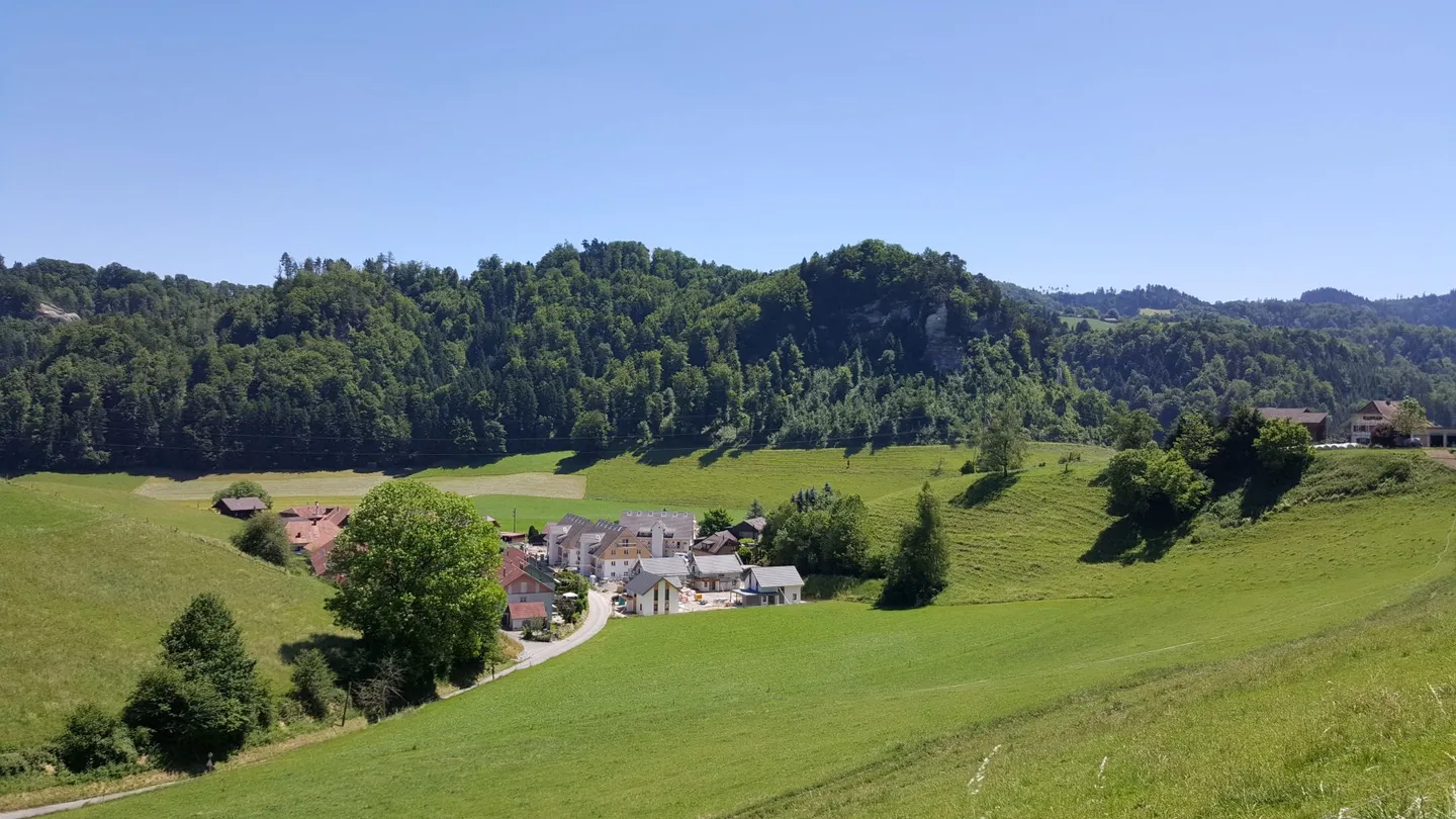 Appartement au rez-de-chaussée de 3,5 pièces à Krauchthal - Photo 1 sur 7