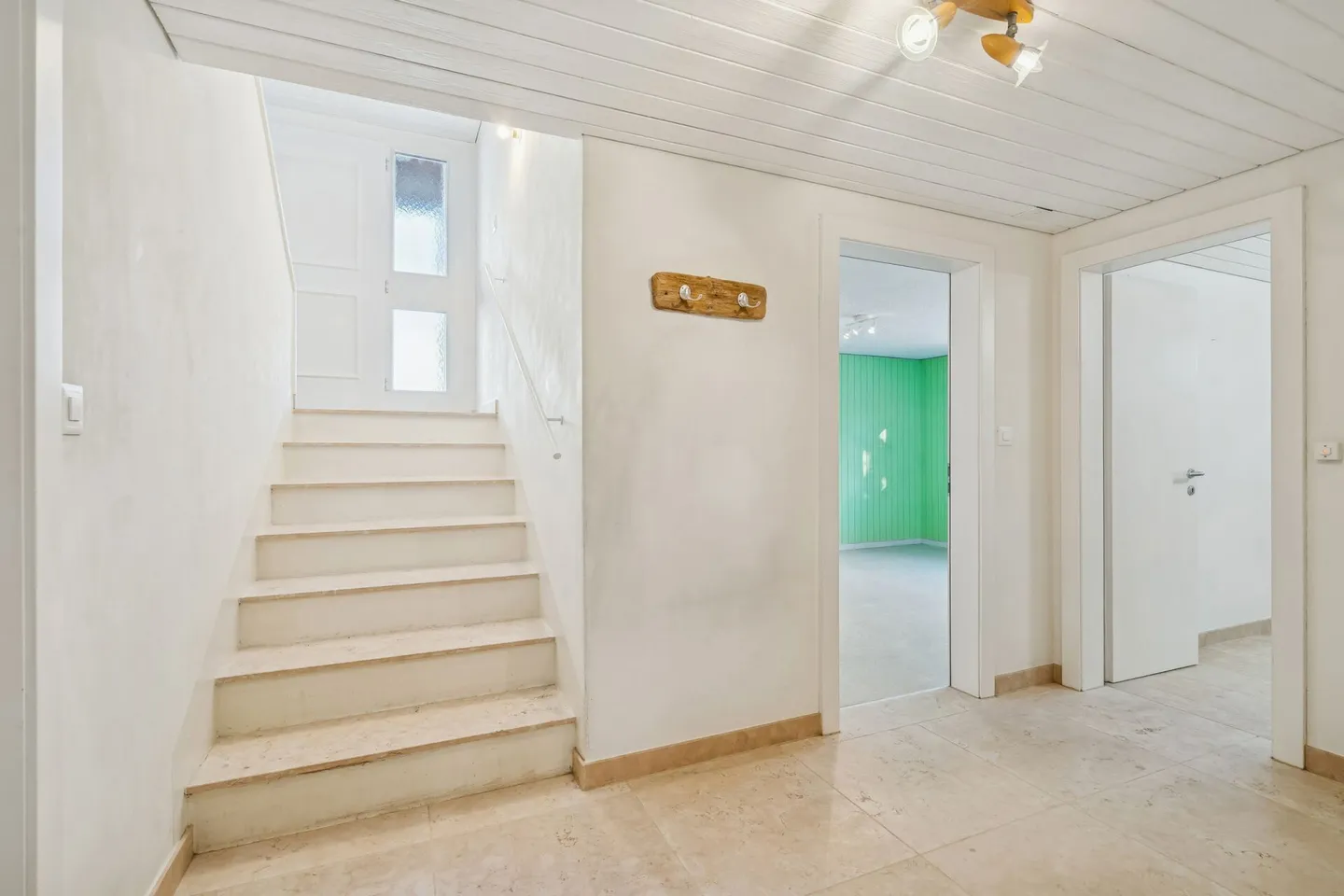 Familienfreundliches Einfamilienhaus an sonniger Lage - Foto 8 von 9