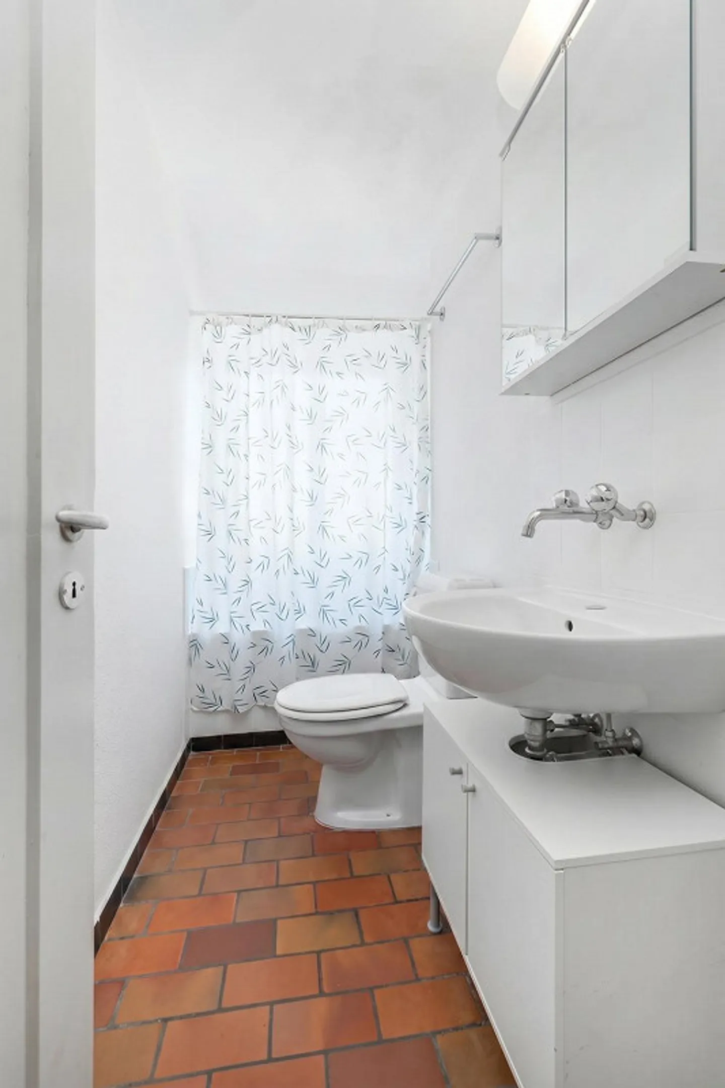 Investment opportunity in a central location - Photo 9 of 11