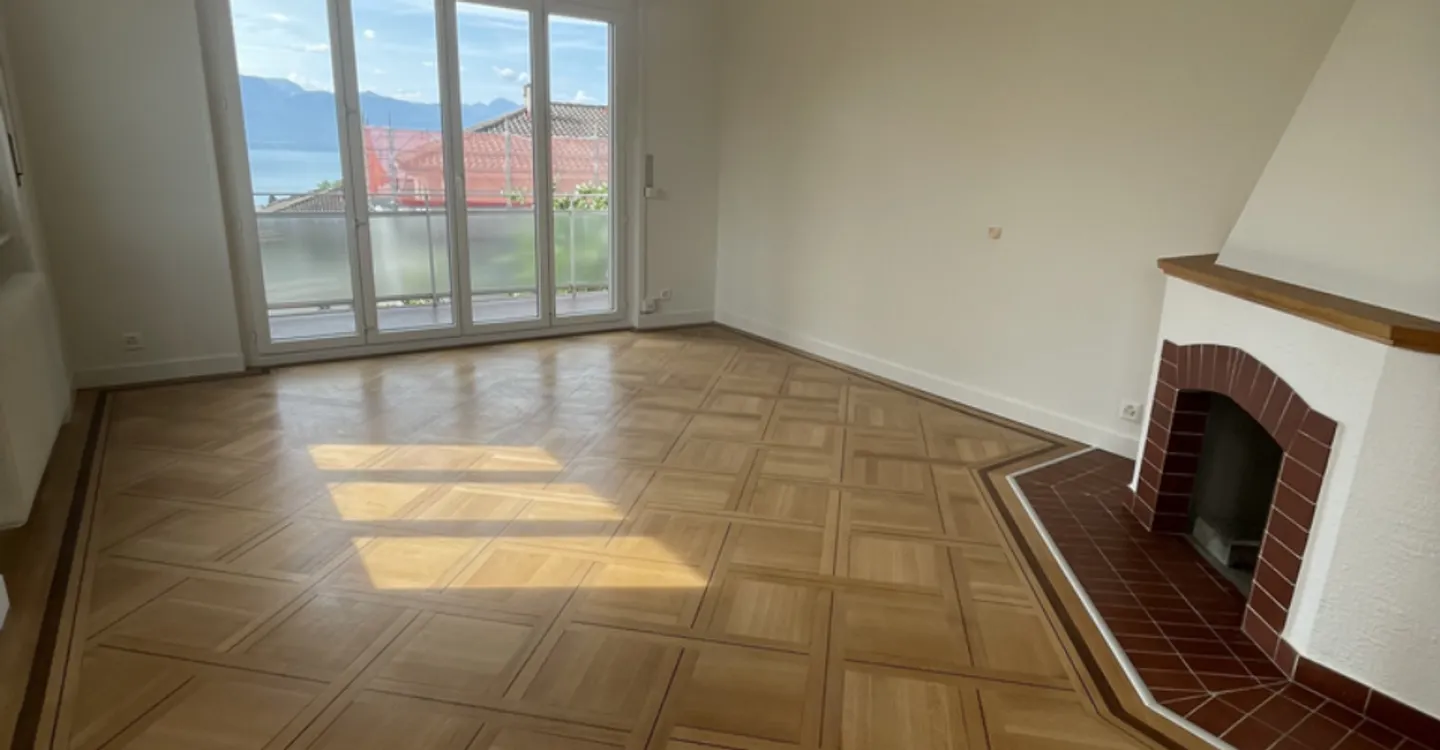 Charmante 2,5-Zimmer-Wohnung in Pully mit herrlichem Blick auf den See - Foto 3 von 10