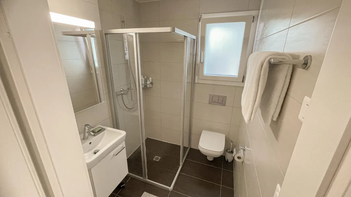 Appartamento Moderno con Vista Montagna - Foto 7 di 10