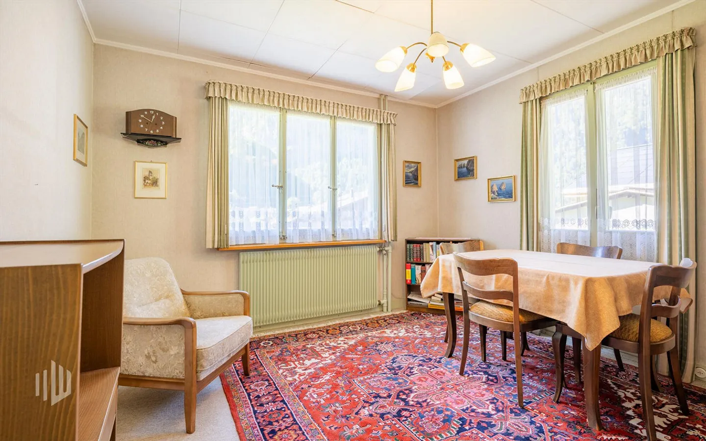 ImmoWyss - Casa Bifamiliare in Bellissimo Stile Chalet con Spazio Esterno - Foto 5 di 10